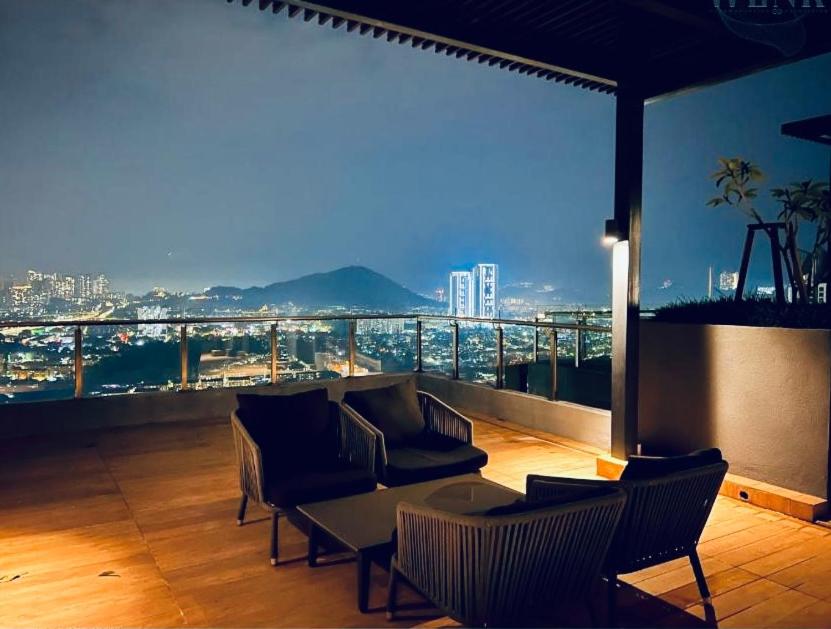 NEU Suites Cozy Minimalist#KLCC#2BR#Relax#Netflix