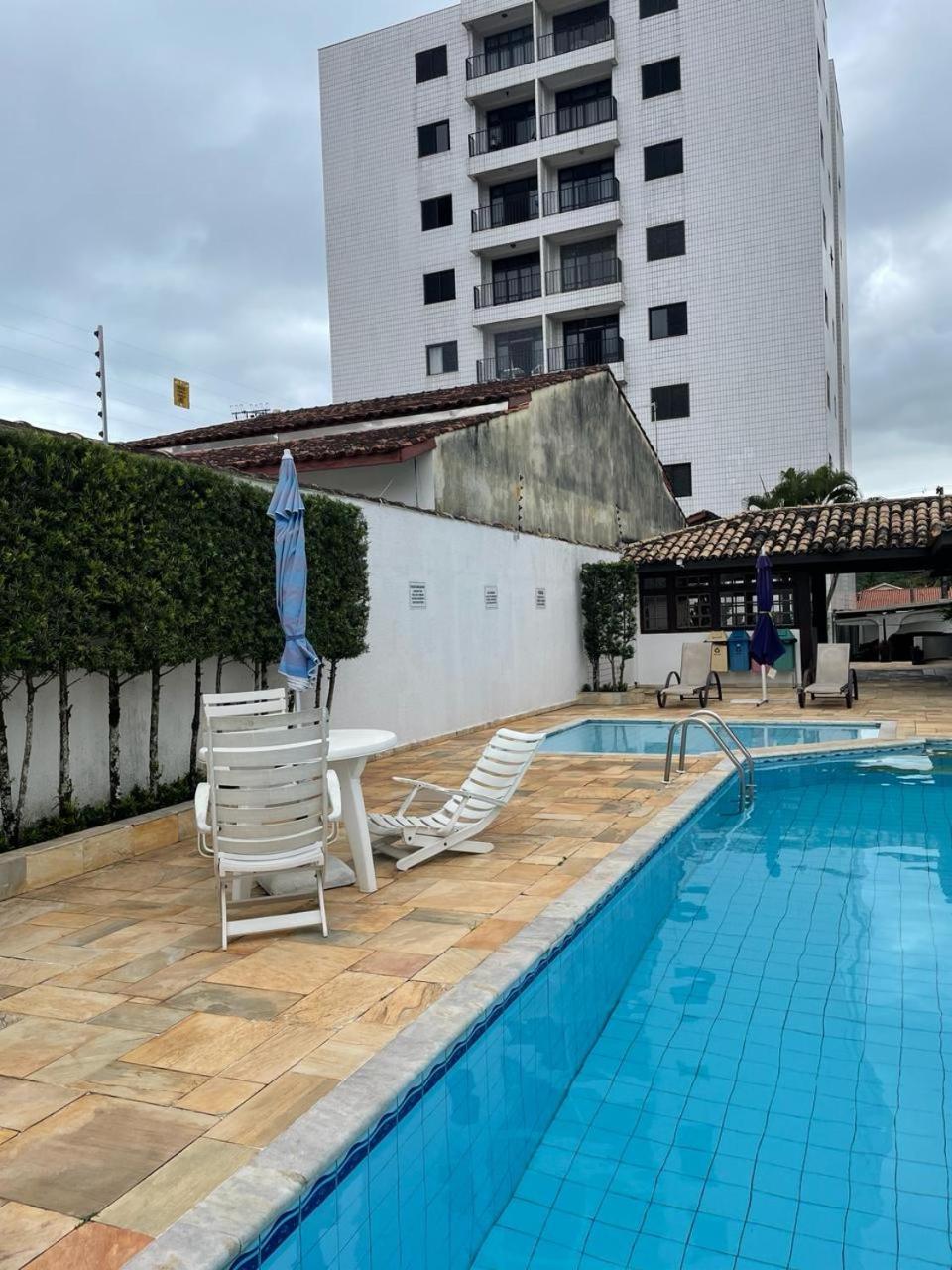 Apartamento com linda vista na praia Martim de Sá