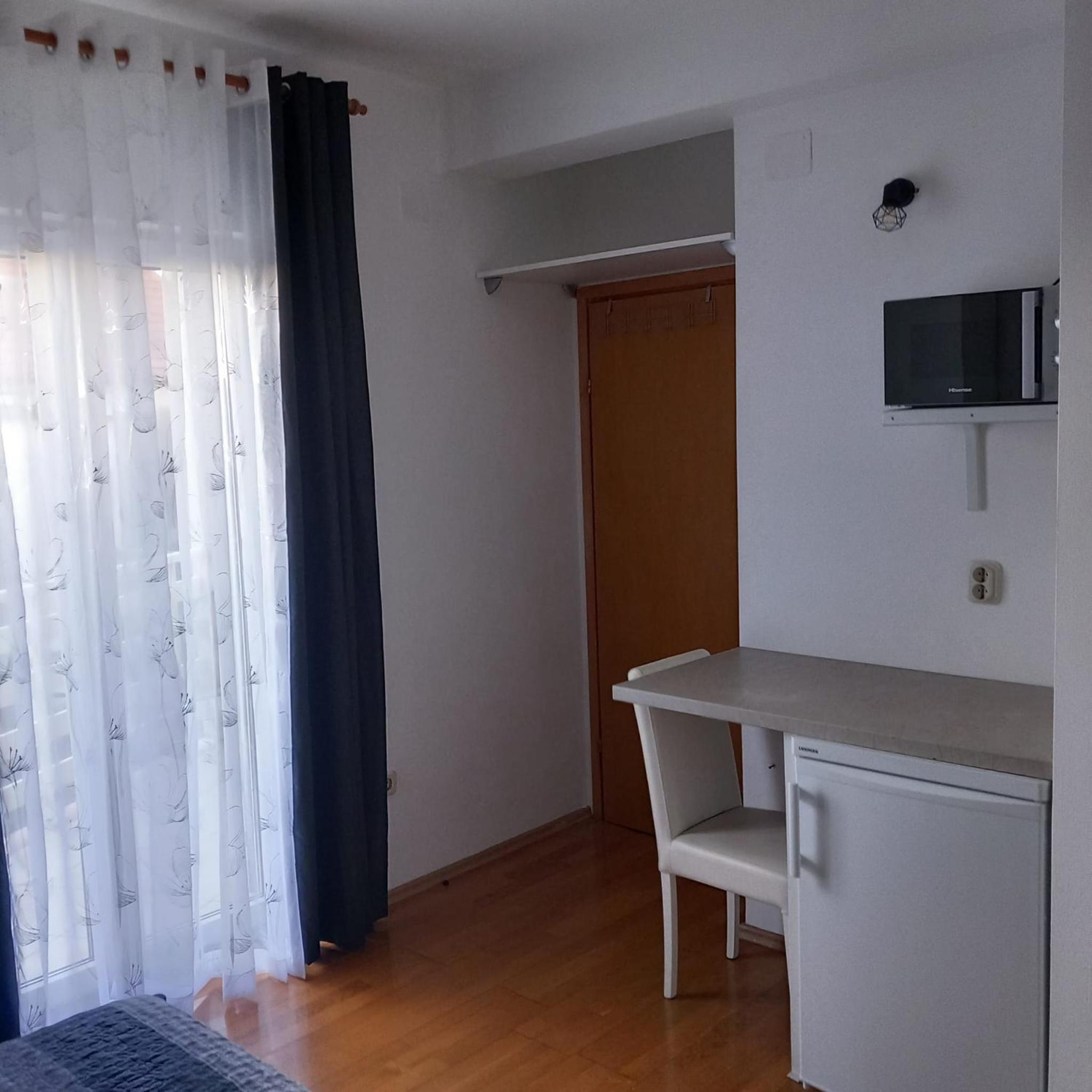 Photo 42
