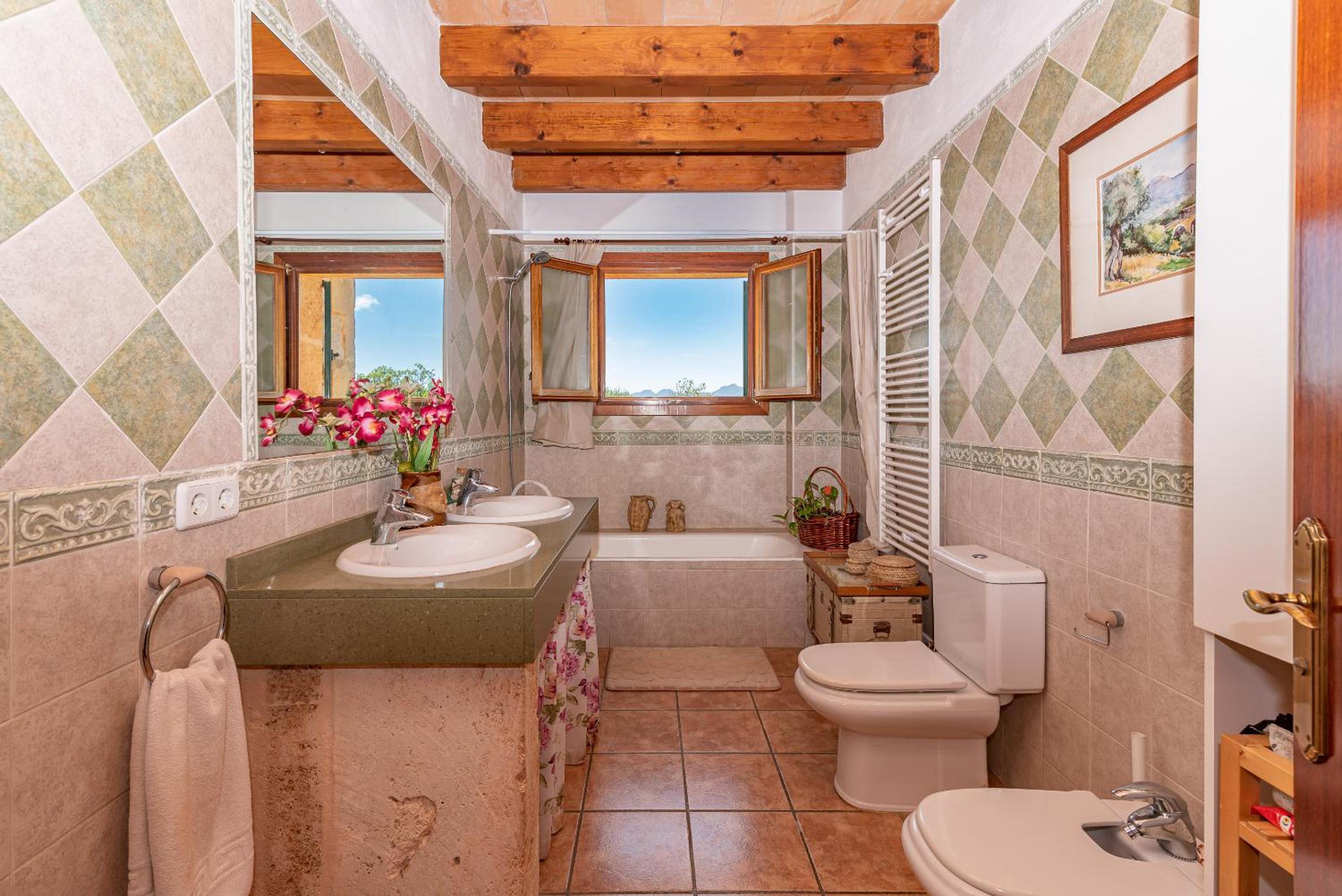 Villa Els Amatllers by Sealand Villas