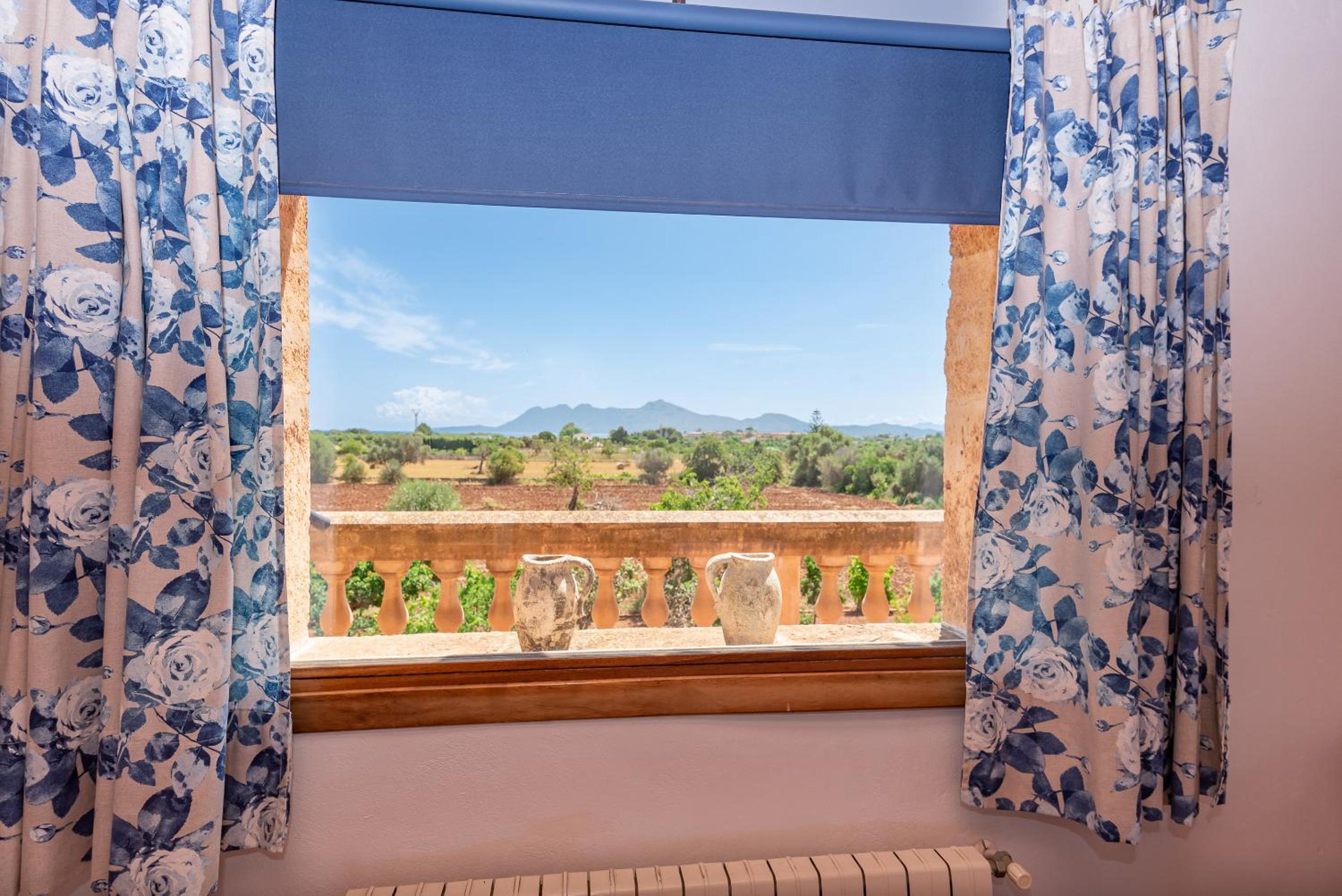 Villa Els Amatllers by Sealand Villas