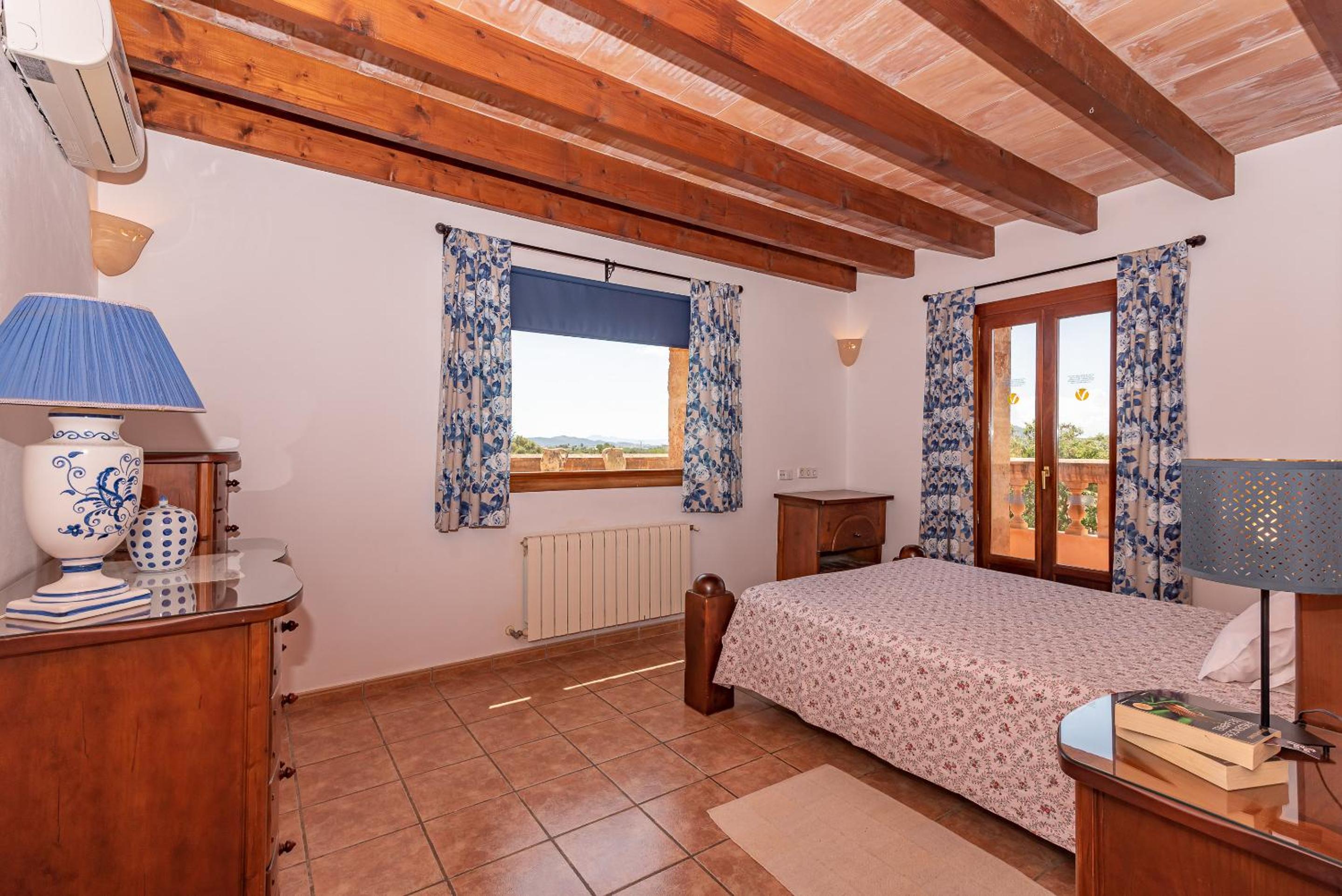 Villa Els Amatllers by Sealand Villas