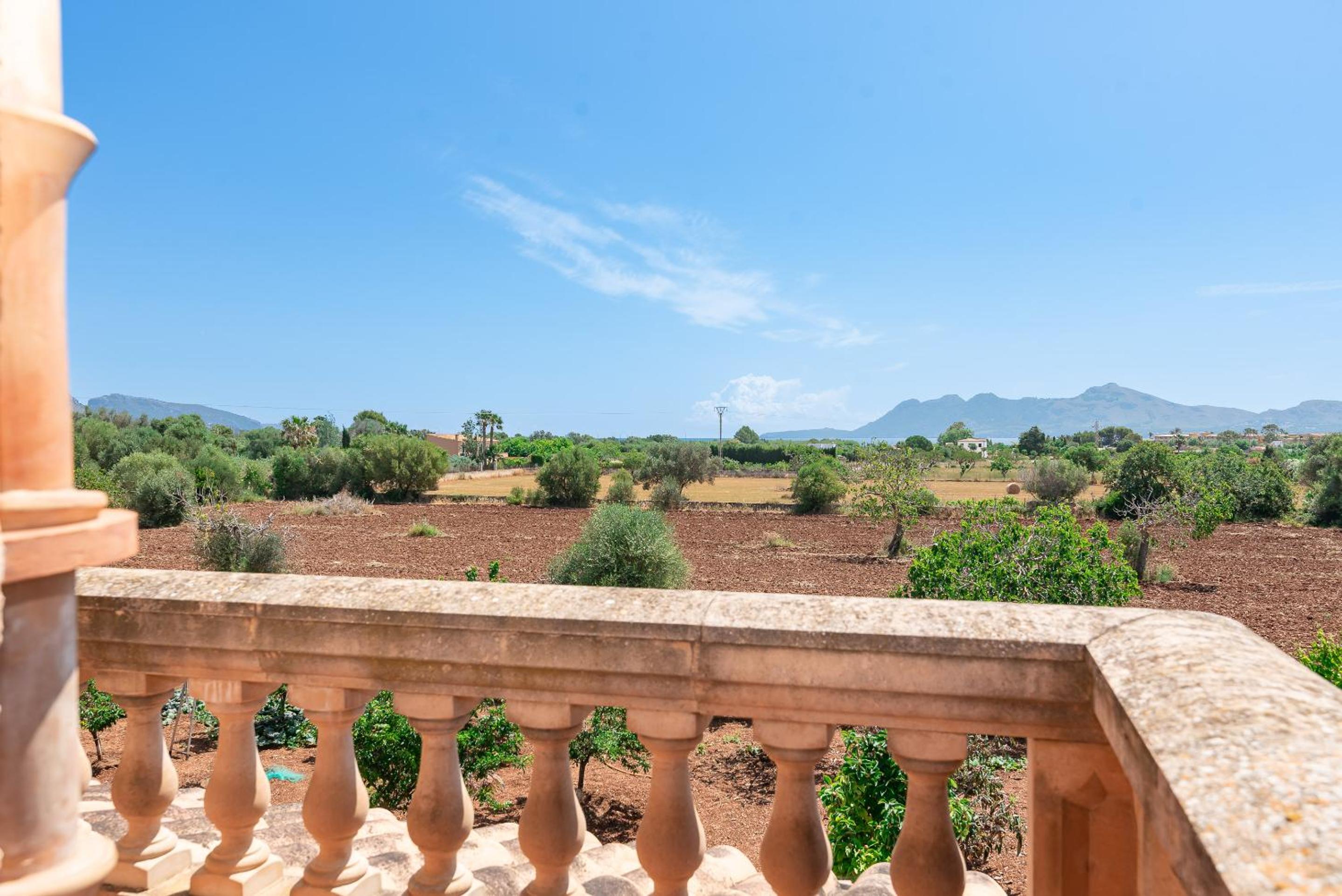 Villa Els Amatllers by Sealand Villas