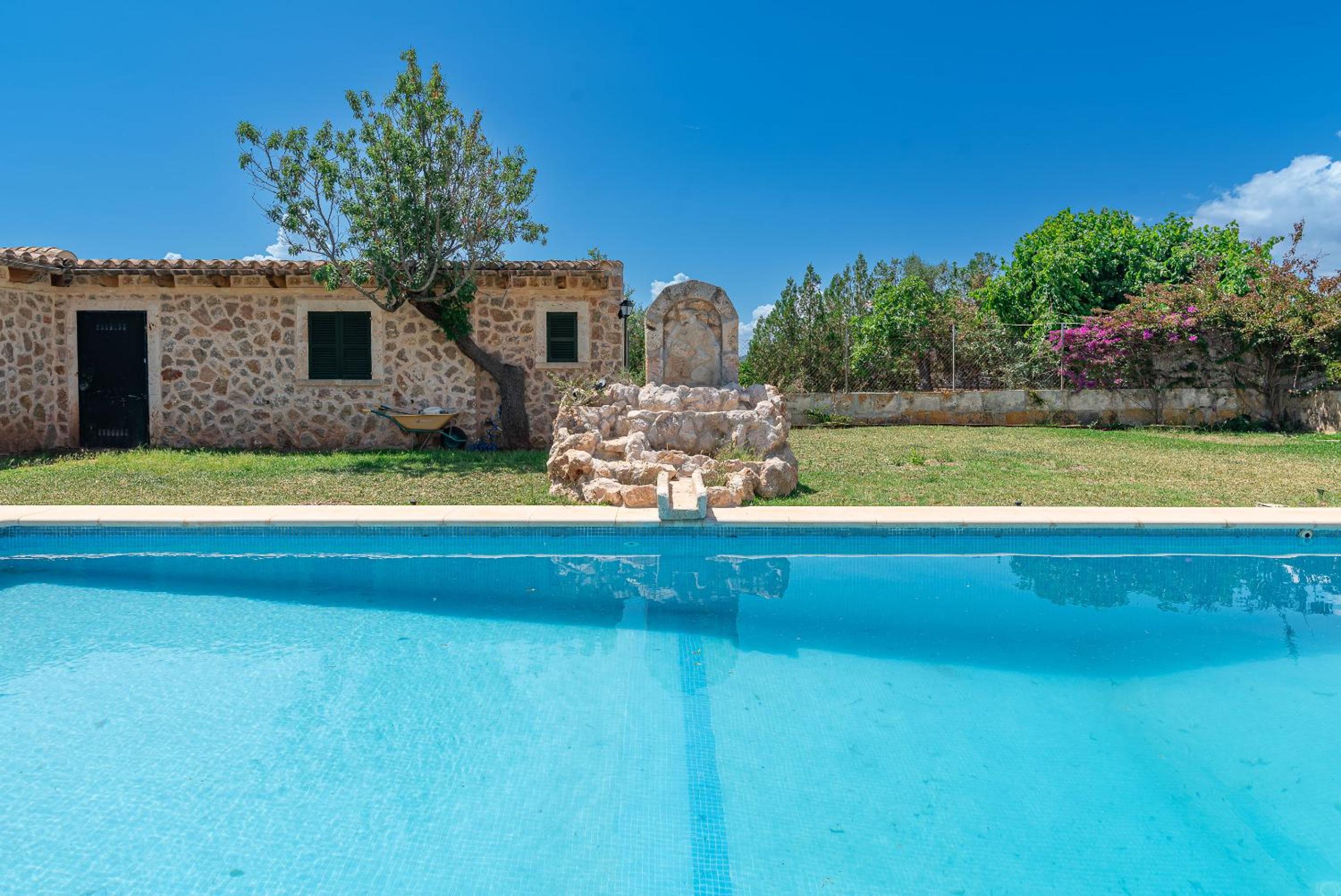 Villa Els Amatllers by Sealand Villas