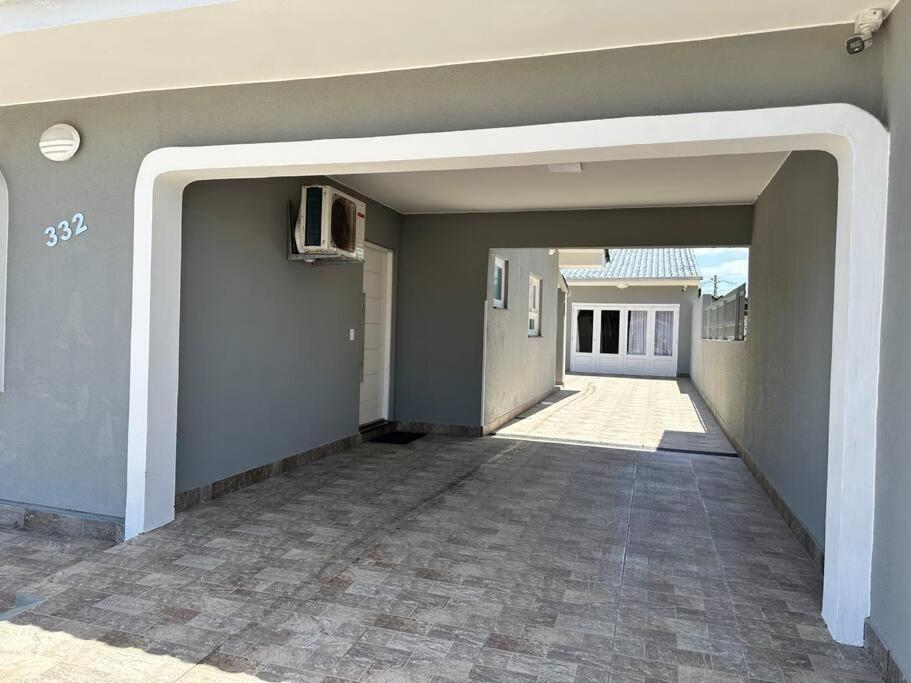 Belíssima casa a perto da praia