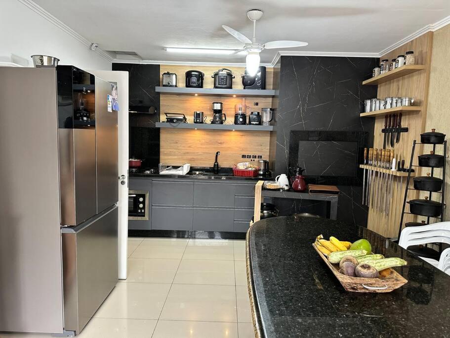 Belíssima casa a perto da praia