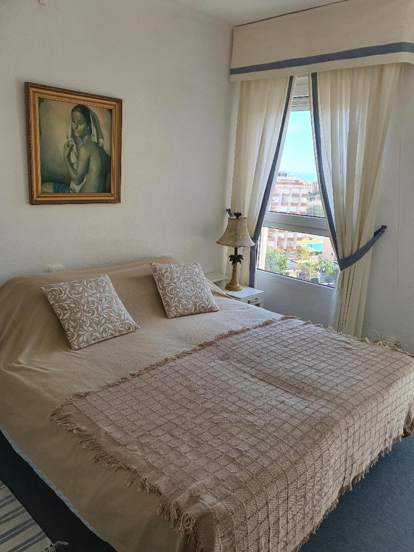 Luxury Studio Apartment