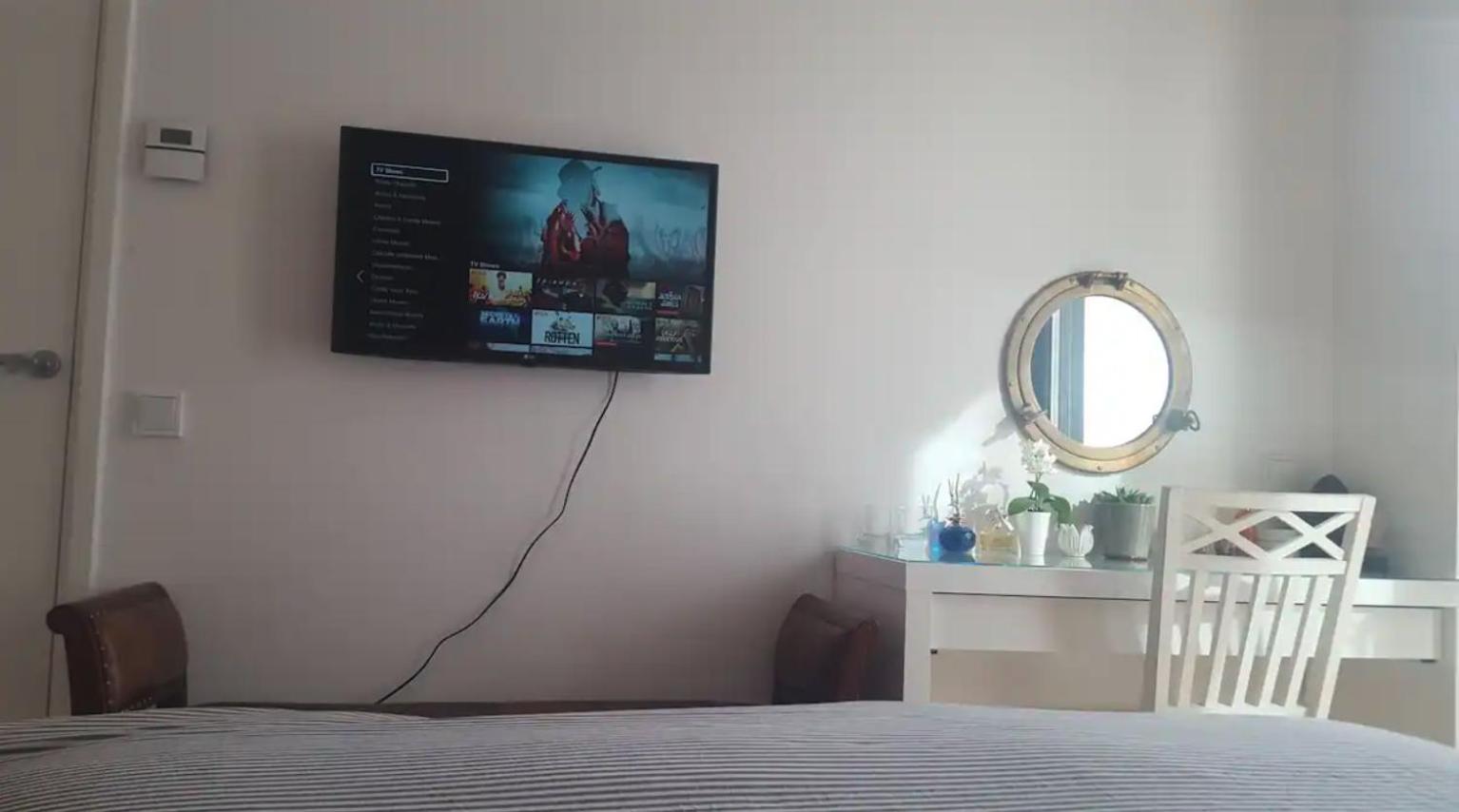 Shared Modern apartment with pets by the waterfront view 5