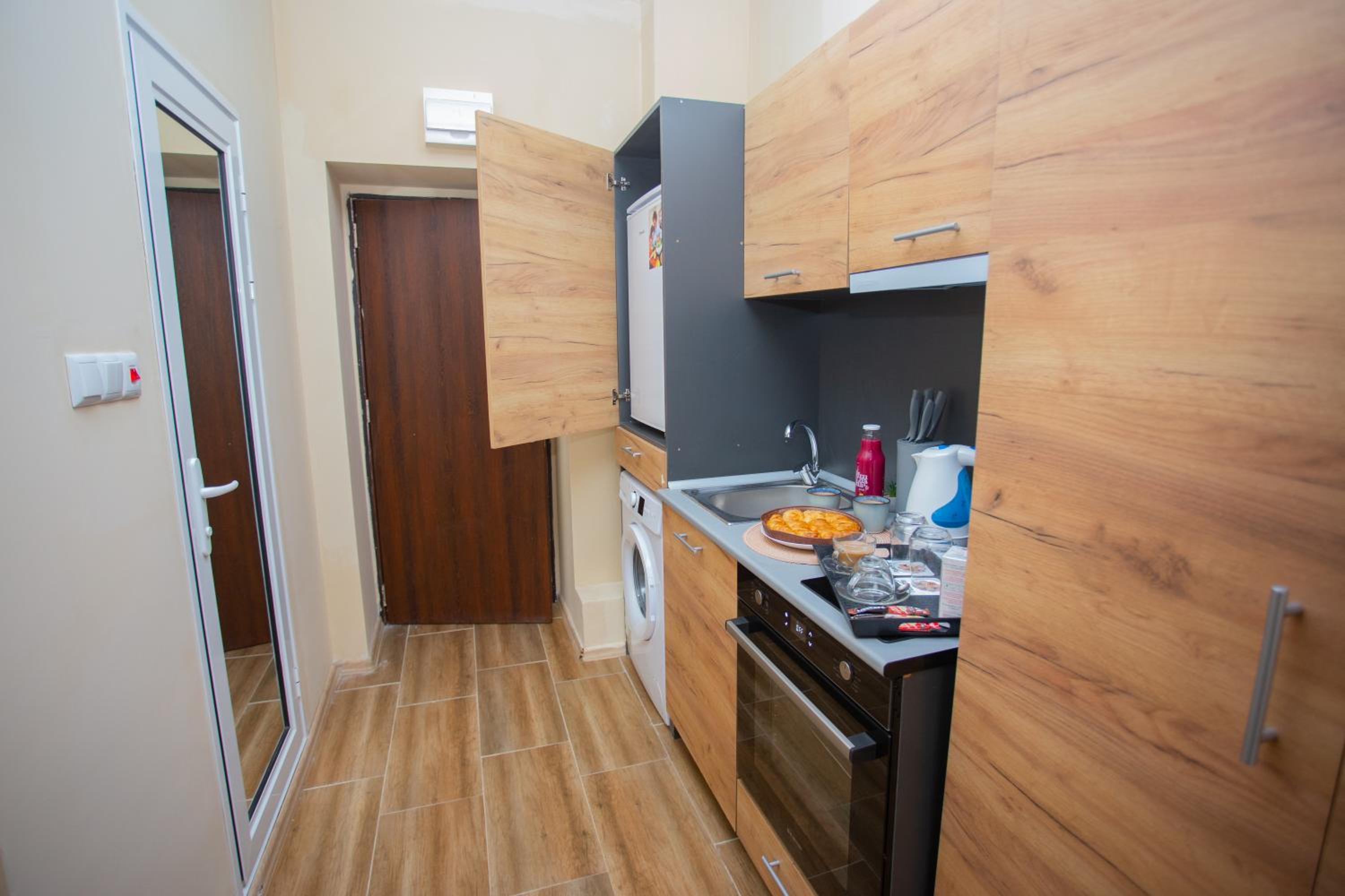 Veliko Turnovo Studios - Stylish & Convenient