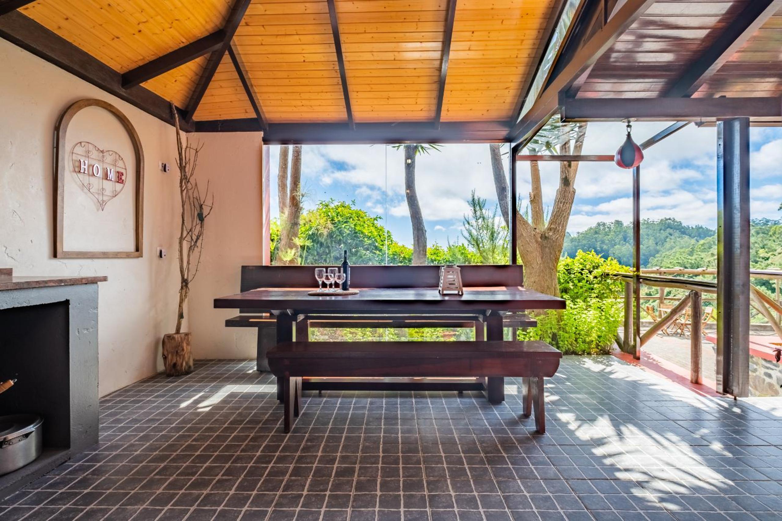 São Jorge Cottage - By WeHost