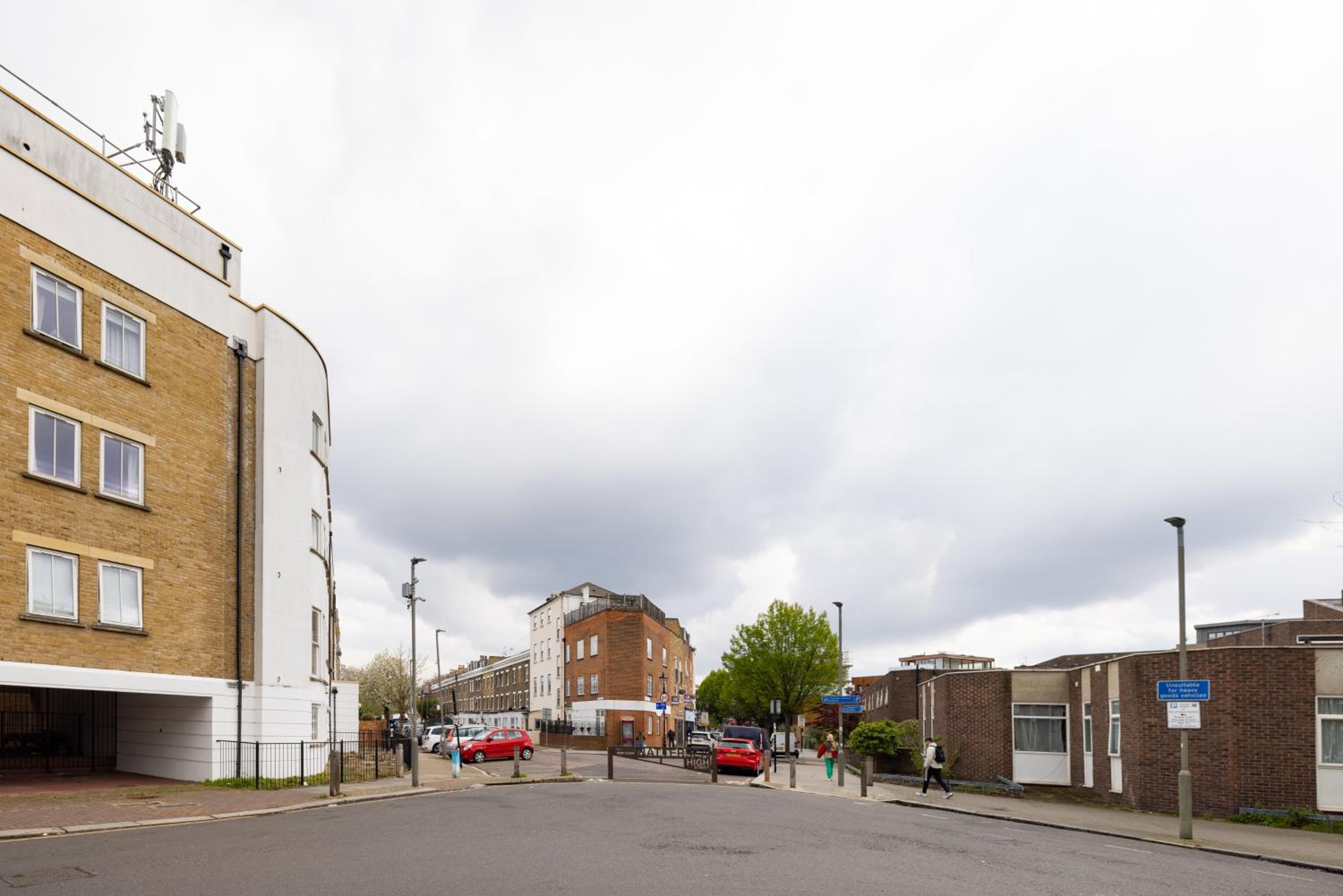Sunshine In My Mood - 2 Bedroom Flat in Battersea