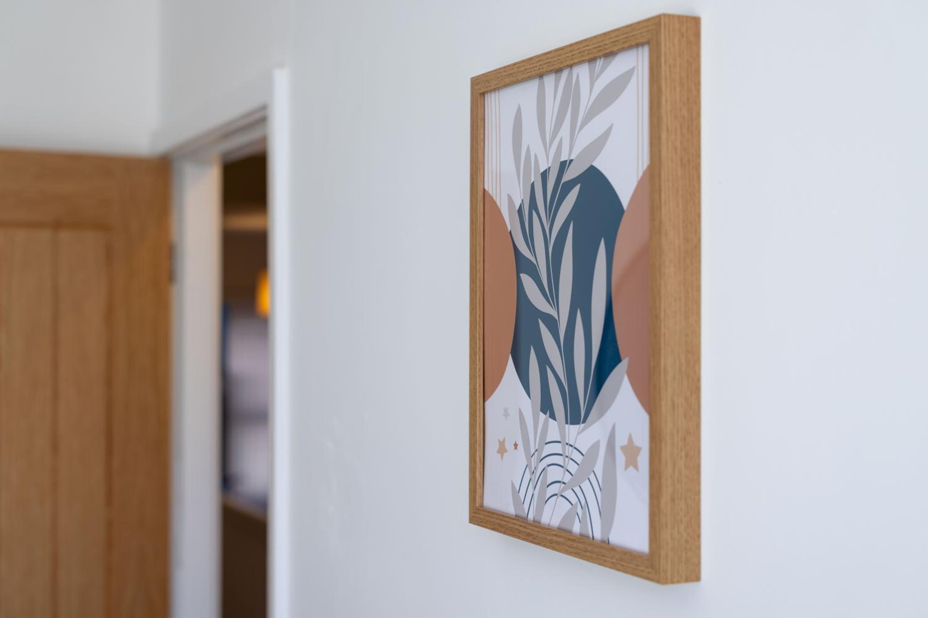 St Davids House - Air Host & Stay - 4 Bedrooms - Contractor Friendly