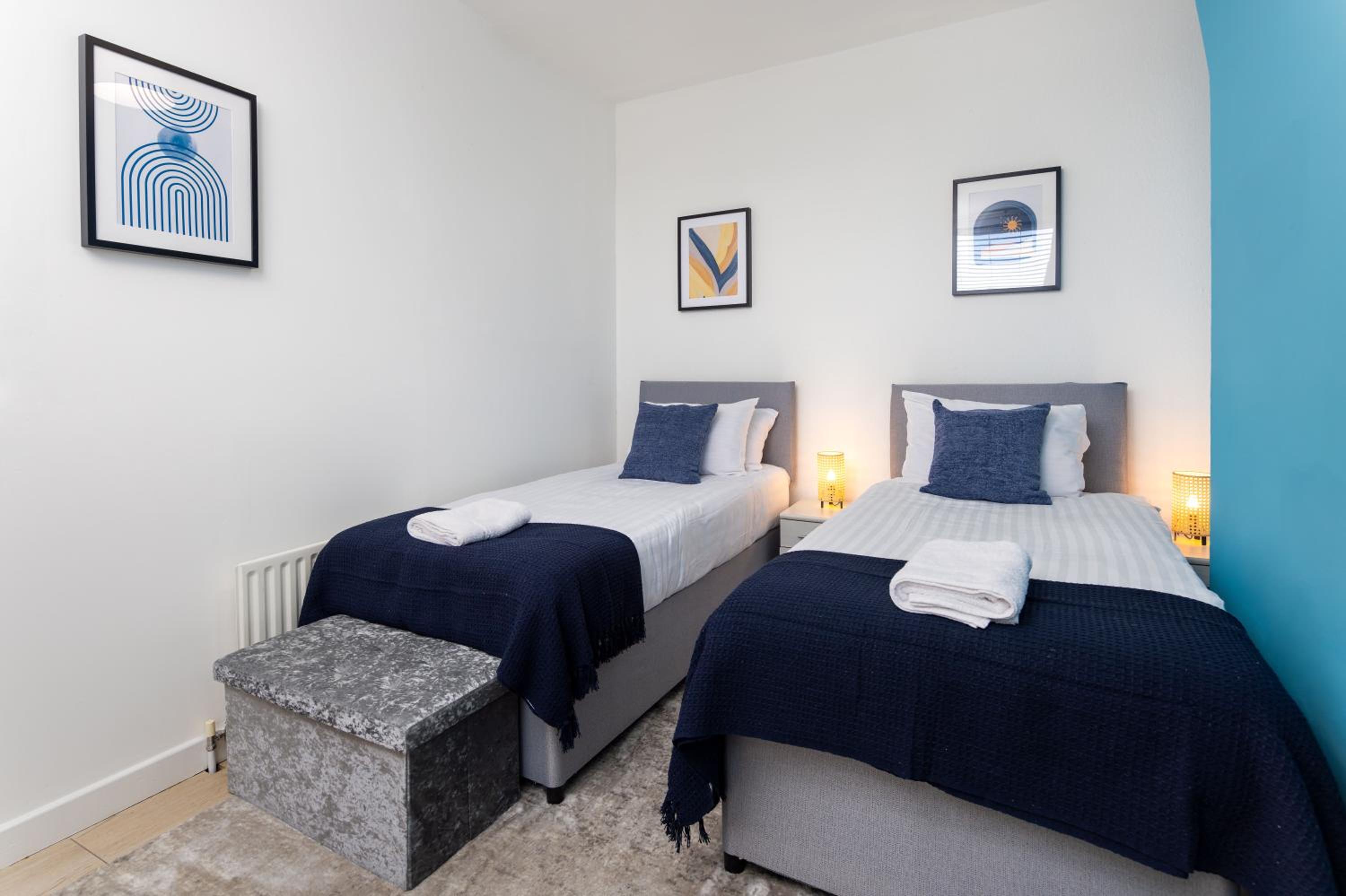 St Davids House - Air Host & Stay - 4 Bedrooms - Contractor Friendly