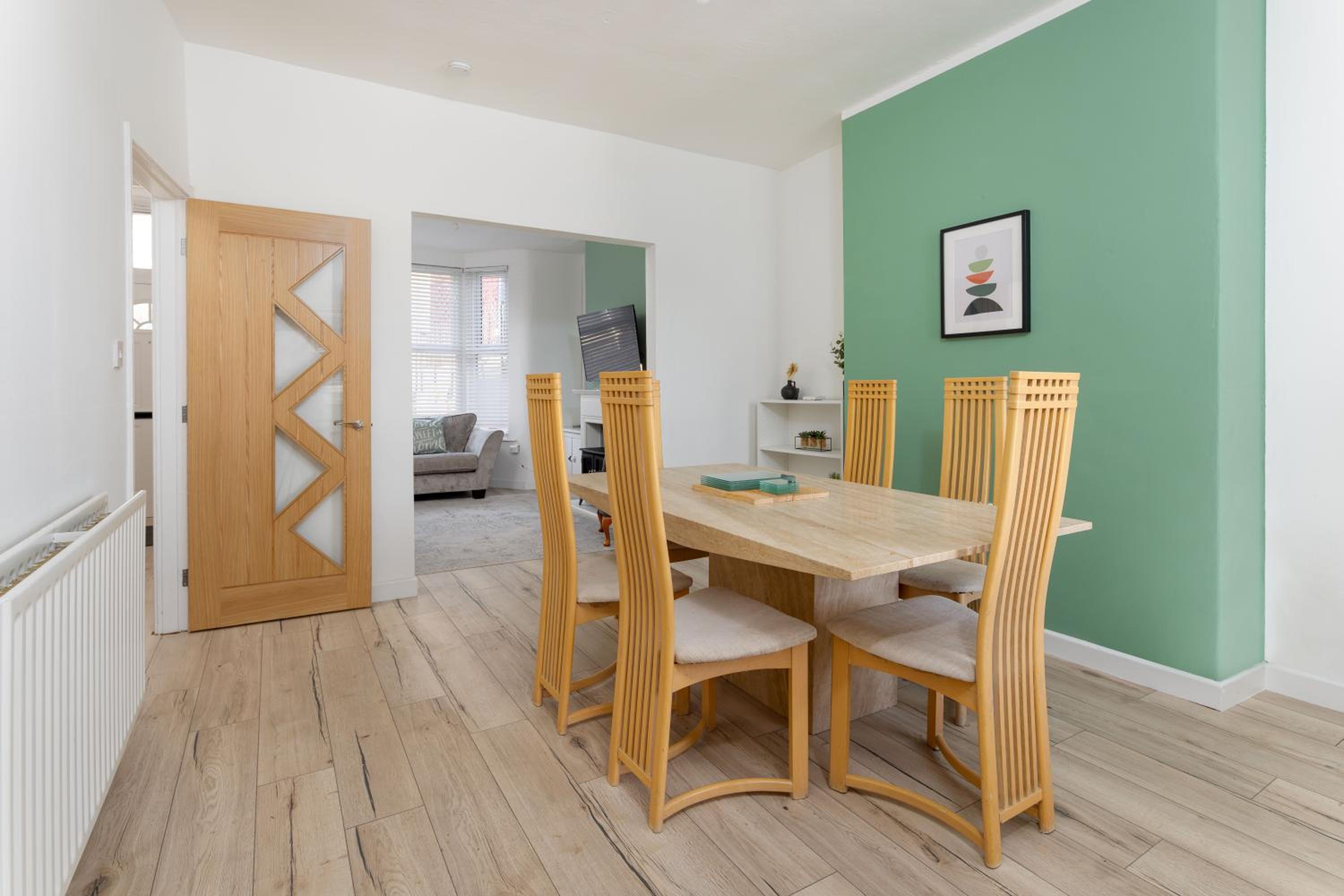 St Davids House - Air Host & Stay - 4 Bedrooms - Contractor Friendly