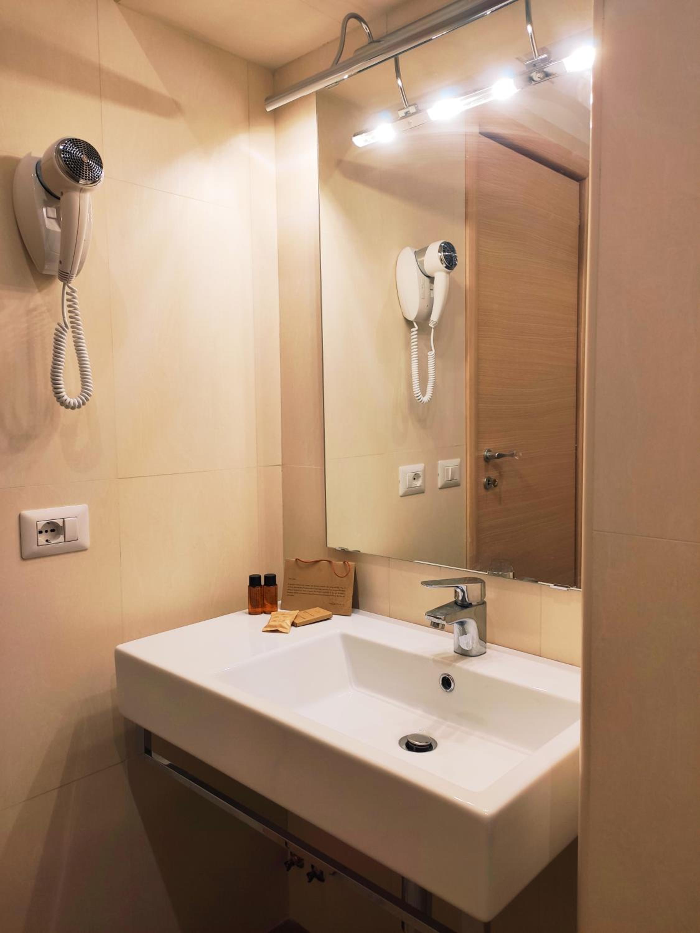 Luxury Suites - Stay Inn Rome Experience