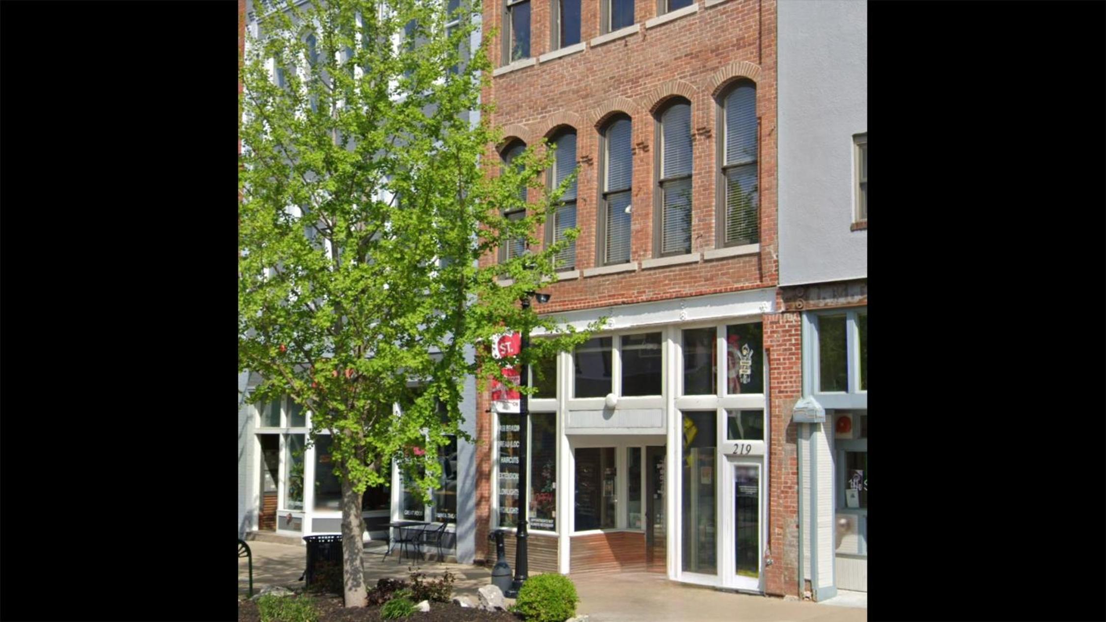 Hotel The C-Street Archive - Image 1