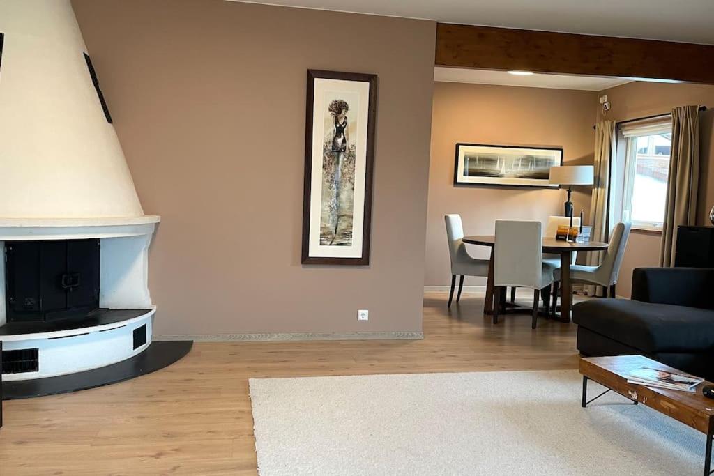 Central family twinhouse view 5