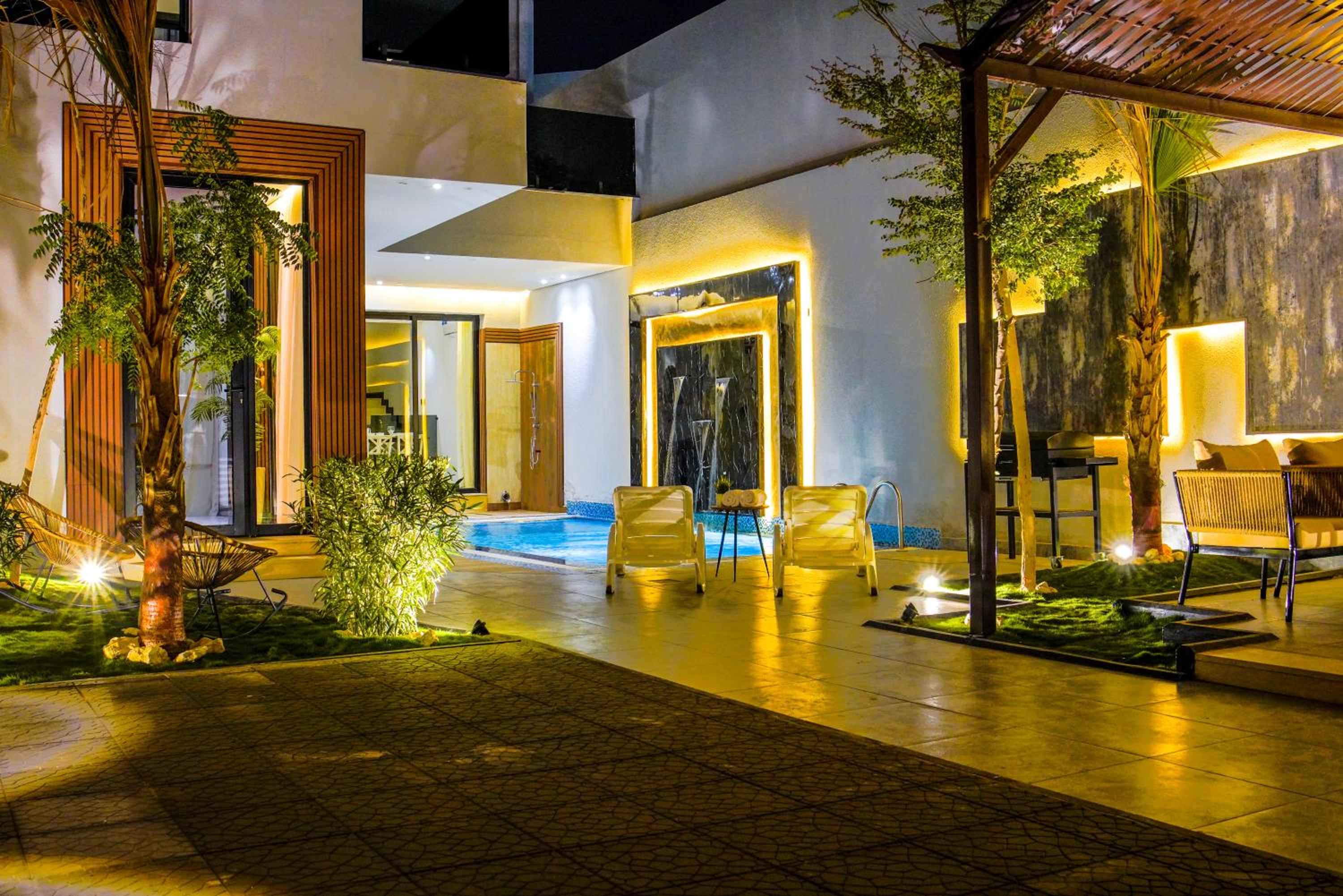 The land Resort
