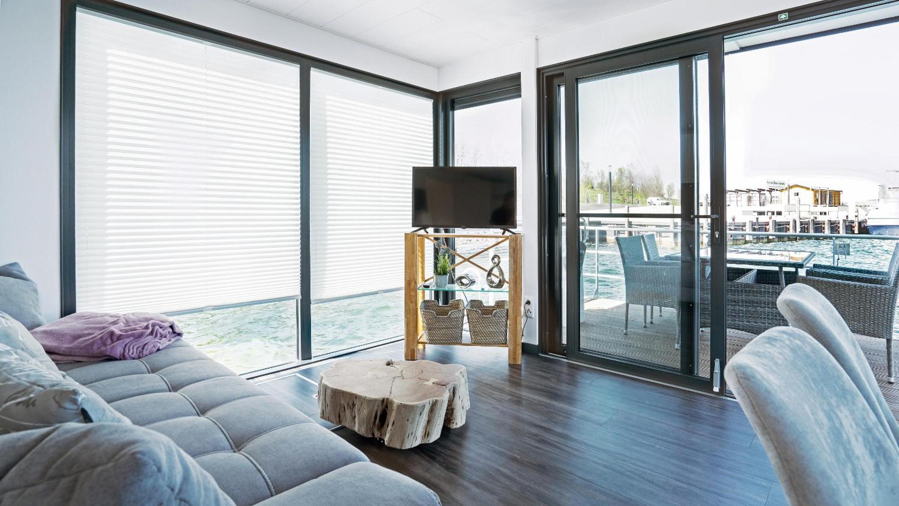 Geiseltalsee Hausboot - Floating House - Hausboot Junior view 3