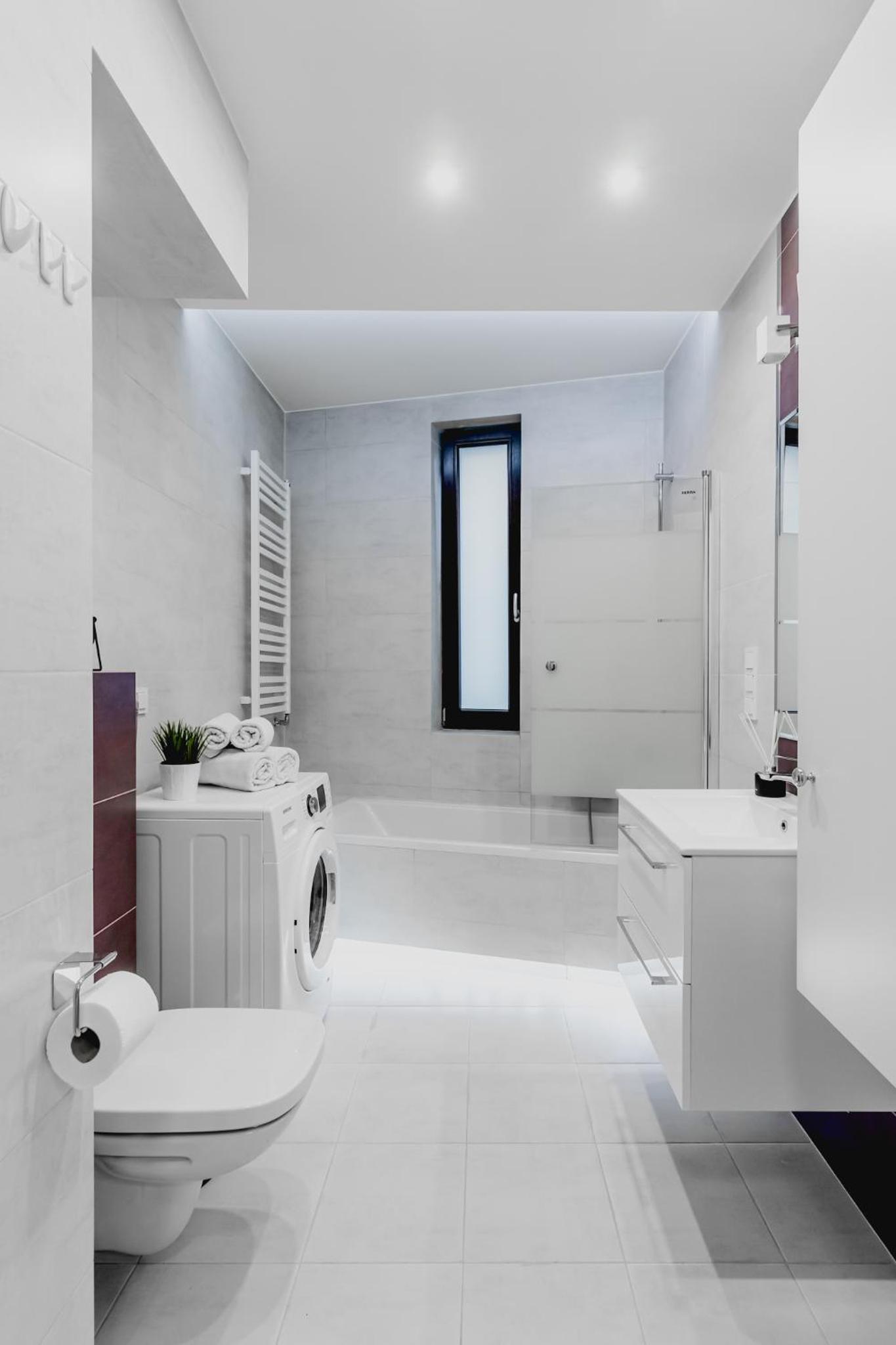Urban Chic - Great Location-Cozy Studio with Balcony - Towarowa