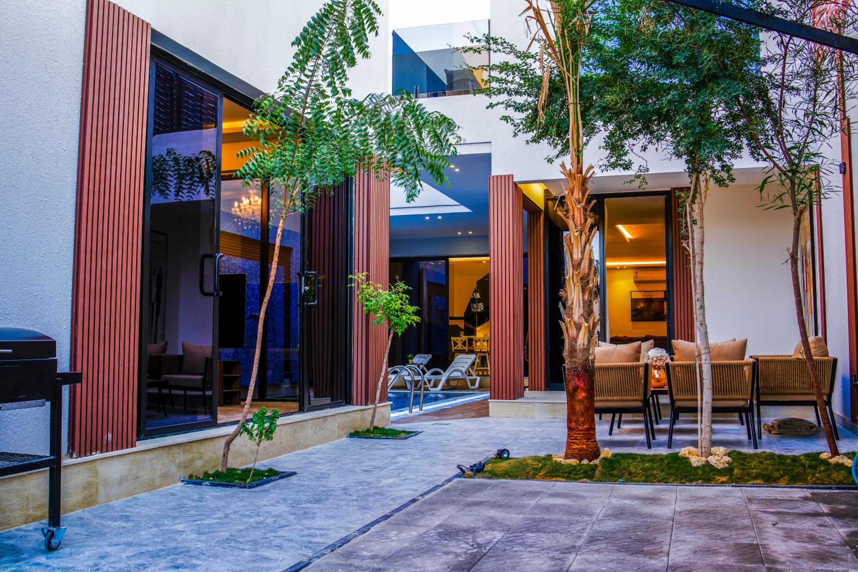 The land Resort