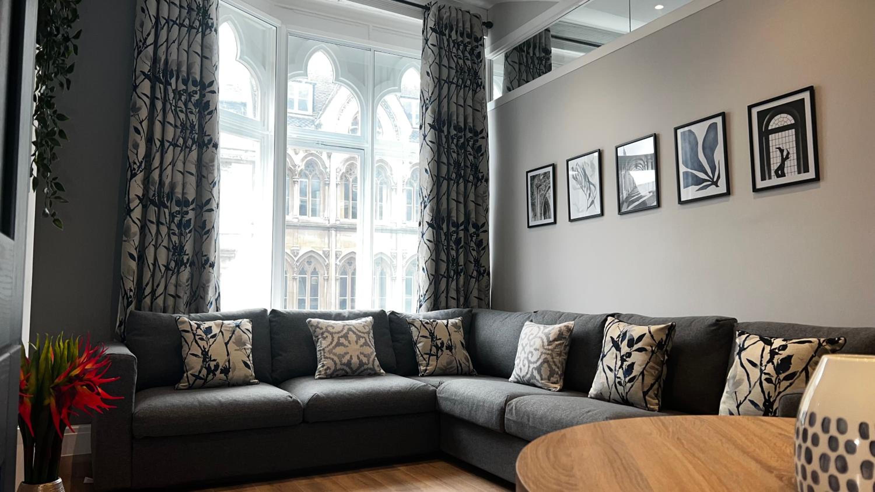 lounge