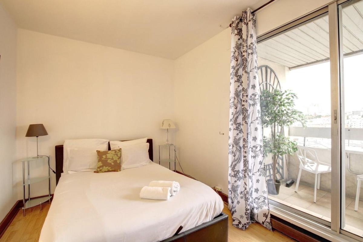 4-person apartment near Buttes Chaumont