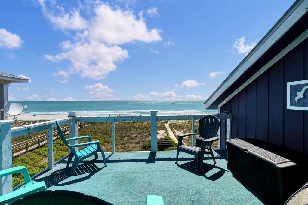 Carolina Sunrise Oceanfront with pool view 5
