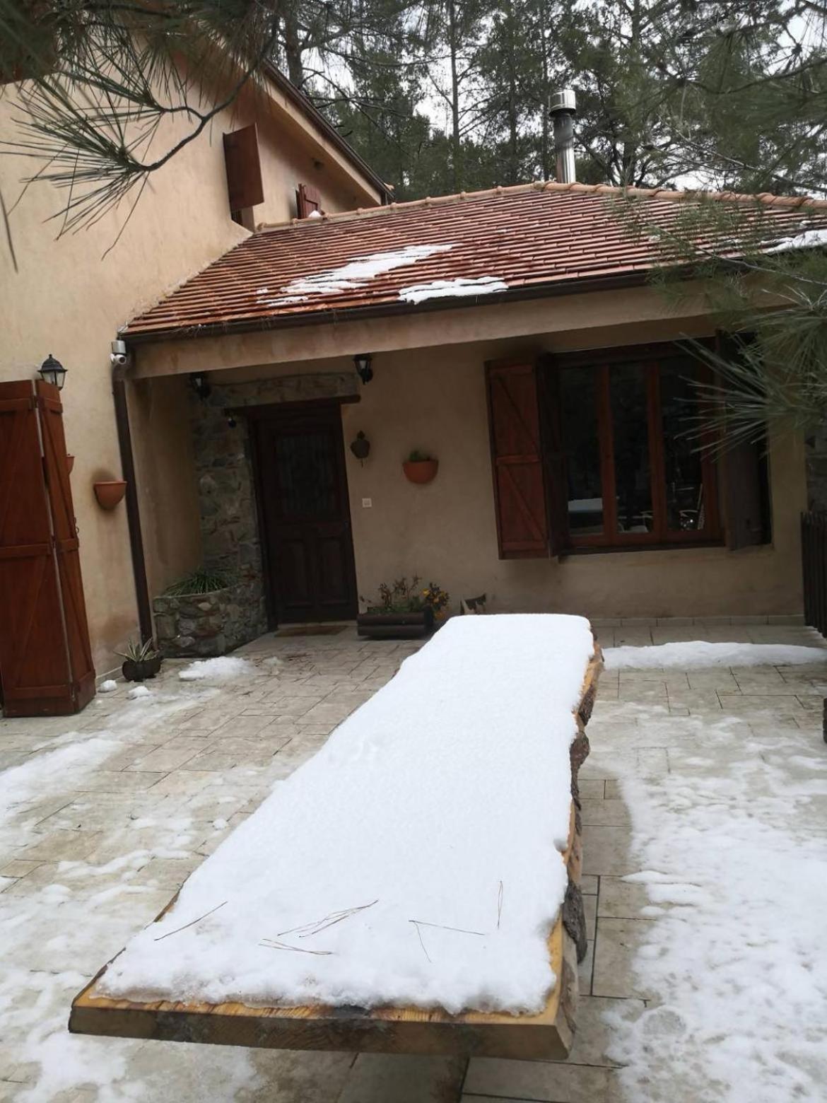 Kardama HideAway