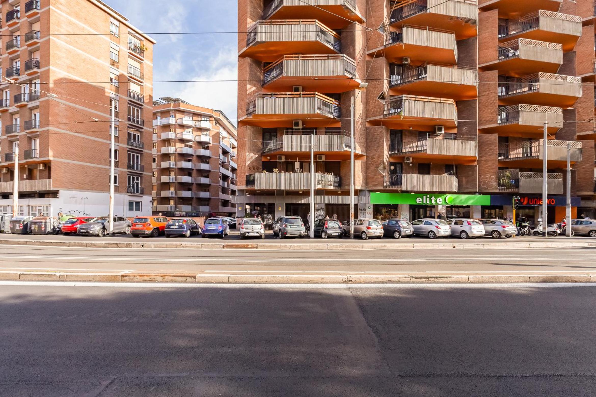 Trastevere-Royal Orchid apartment