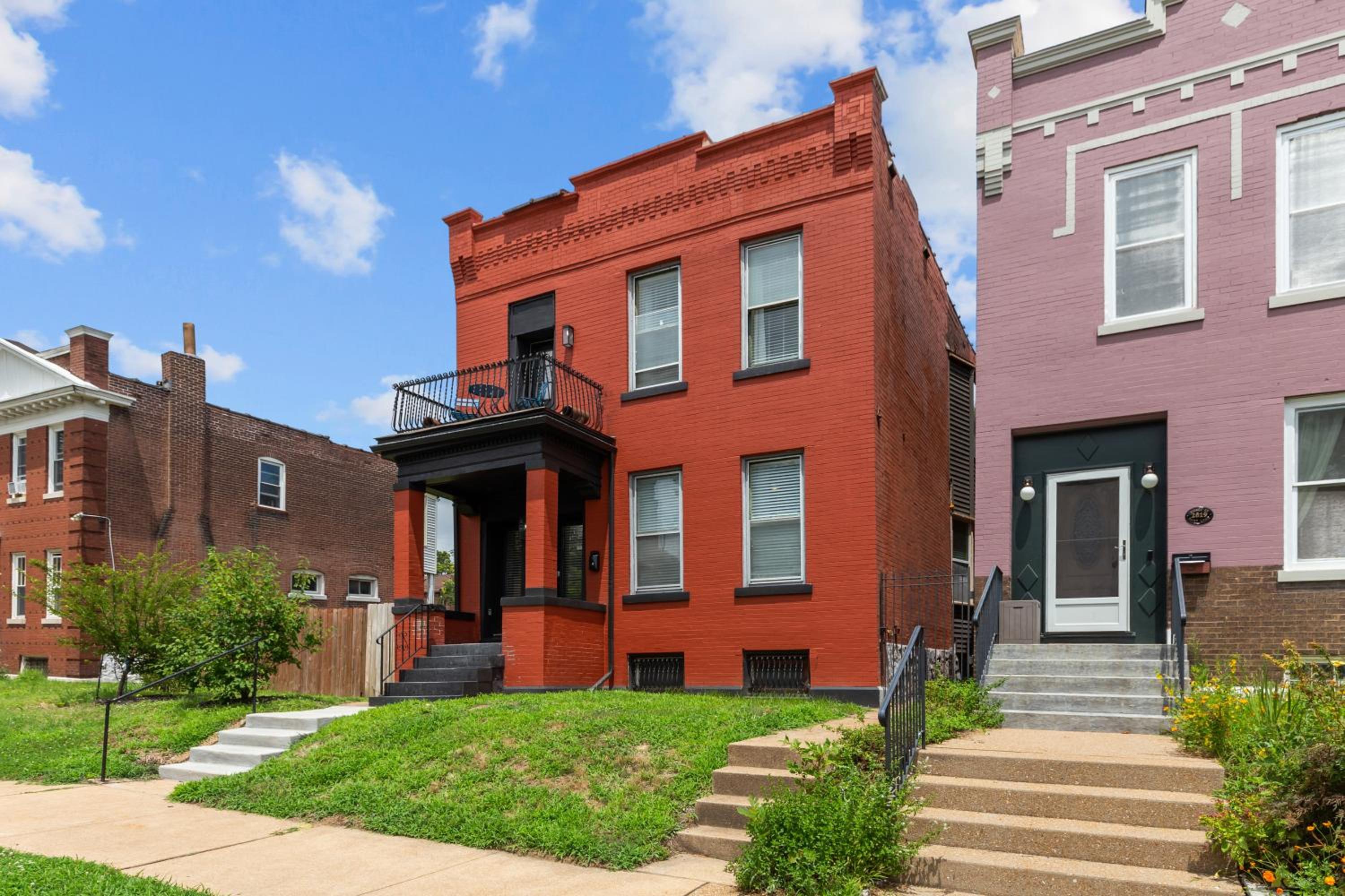 Red Brick Hideaway | JZ Vacation Rentals