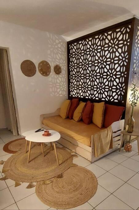 VAHINY STUDIO