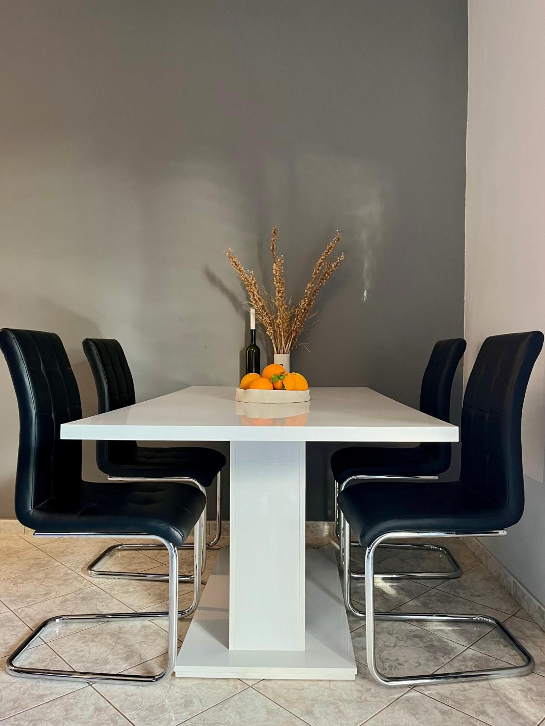 Thalia Apartments