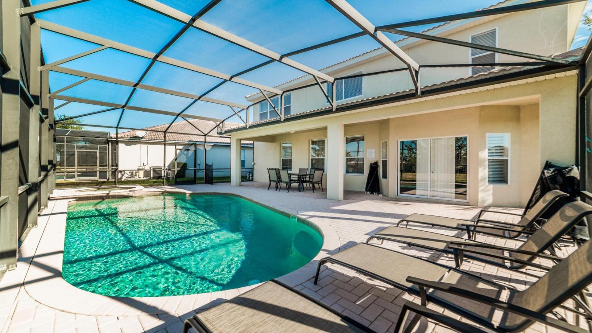 Firework view 6BR Home Pool/Spa/Game Near Disney!