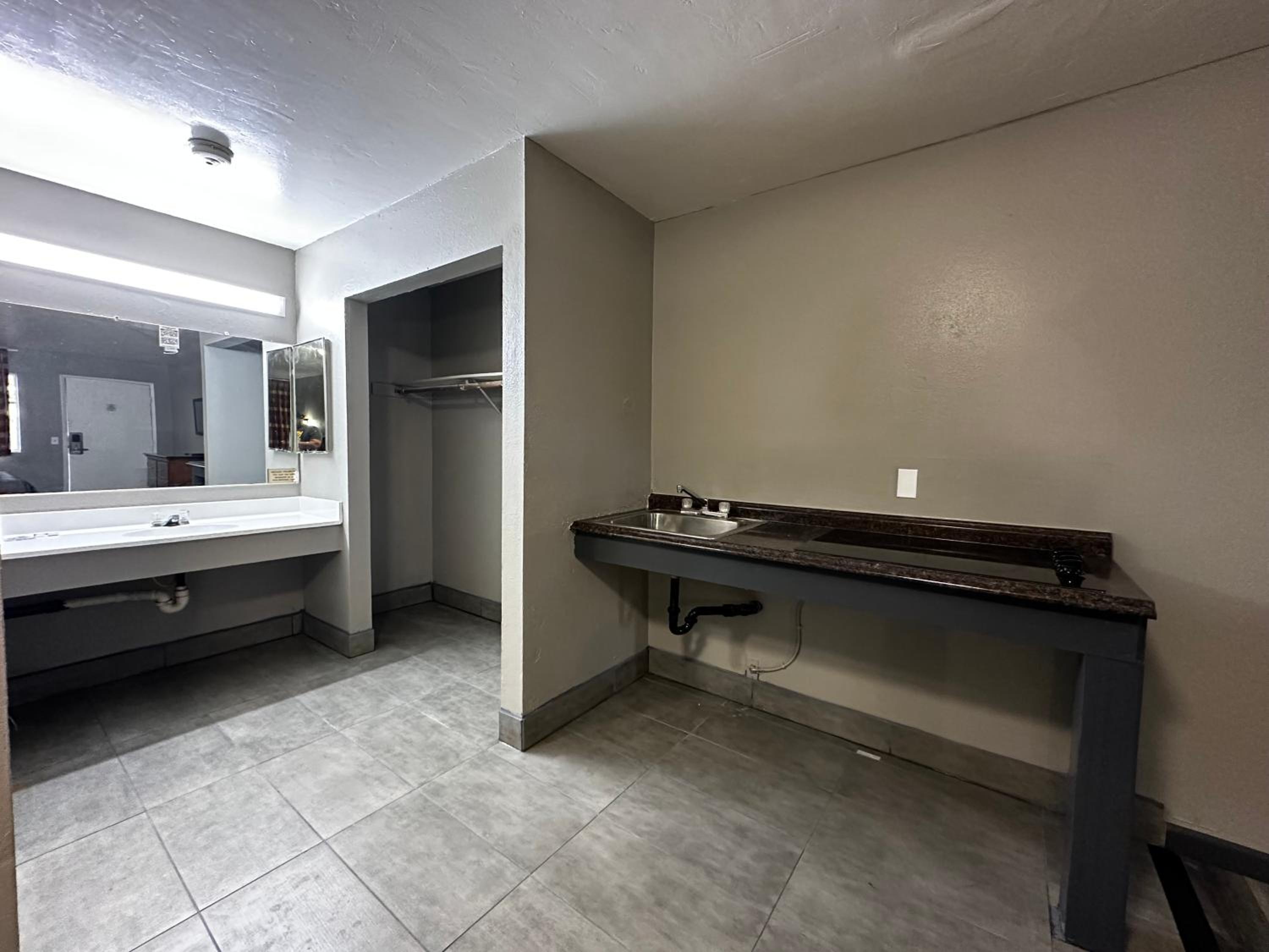 Sunpark Inn & Suites