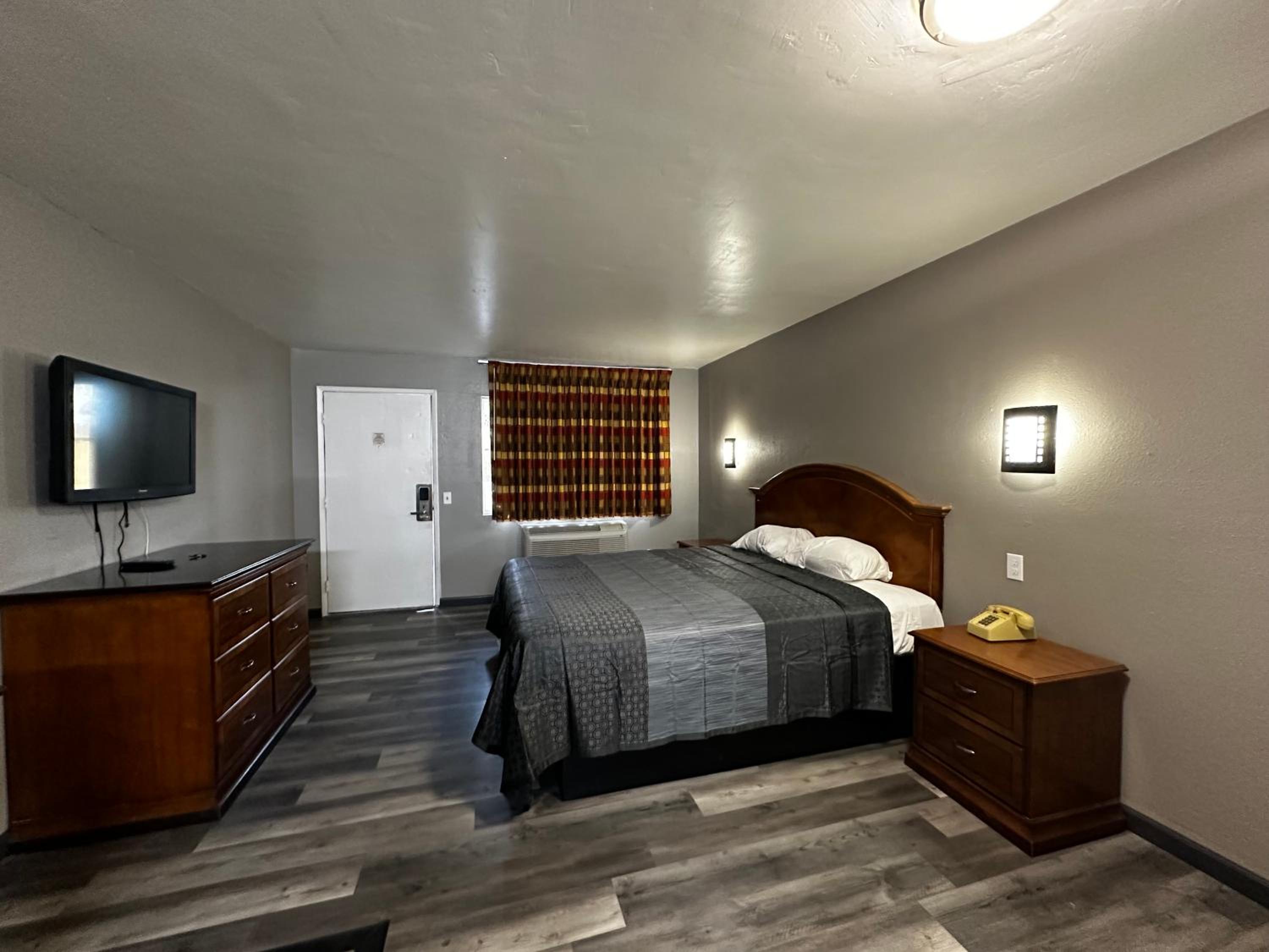 Sunpark Inn & Suites