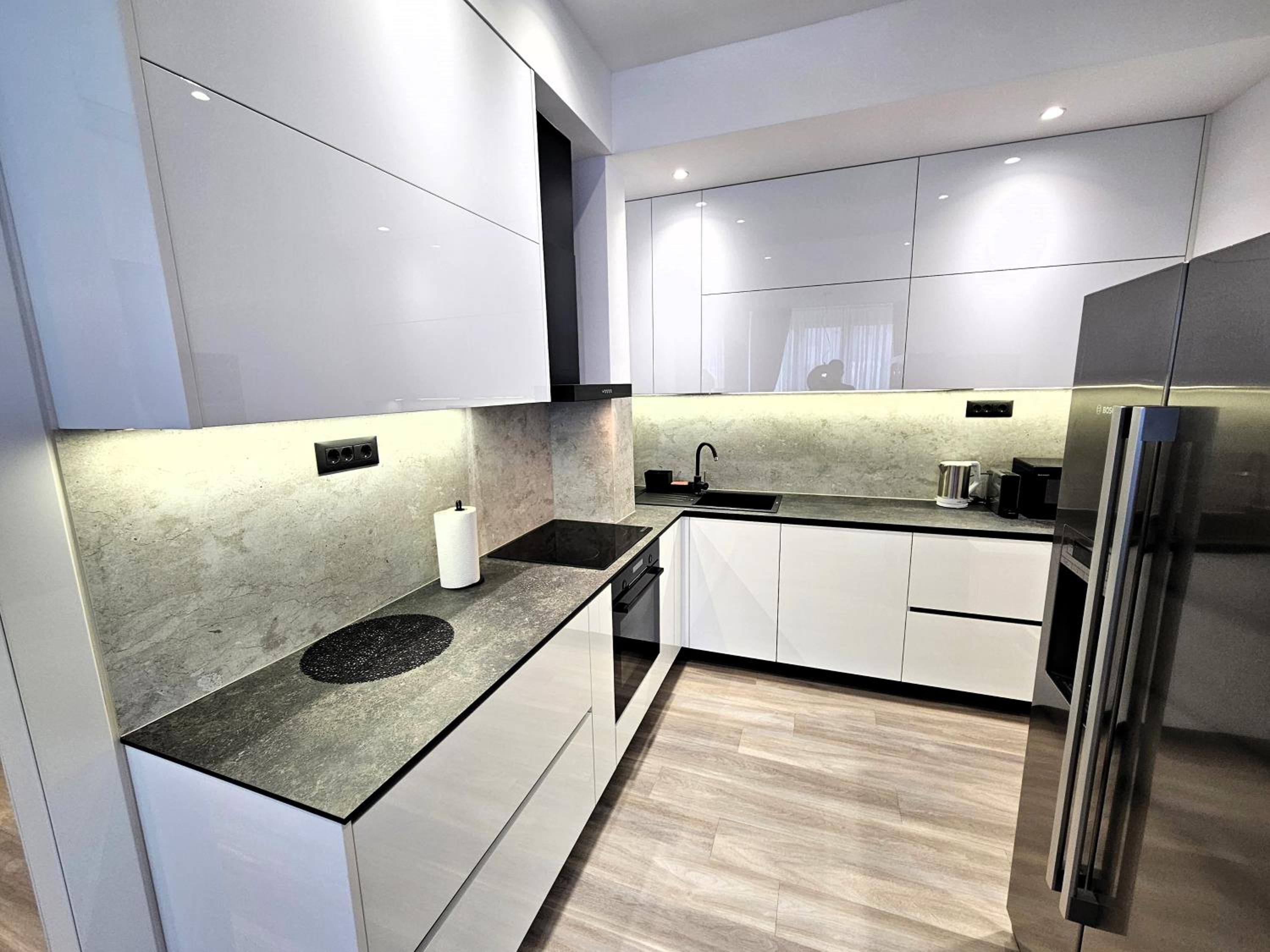 Suite Stay at 8 photo 4