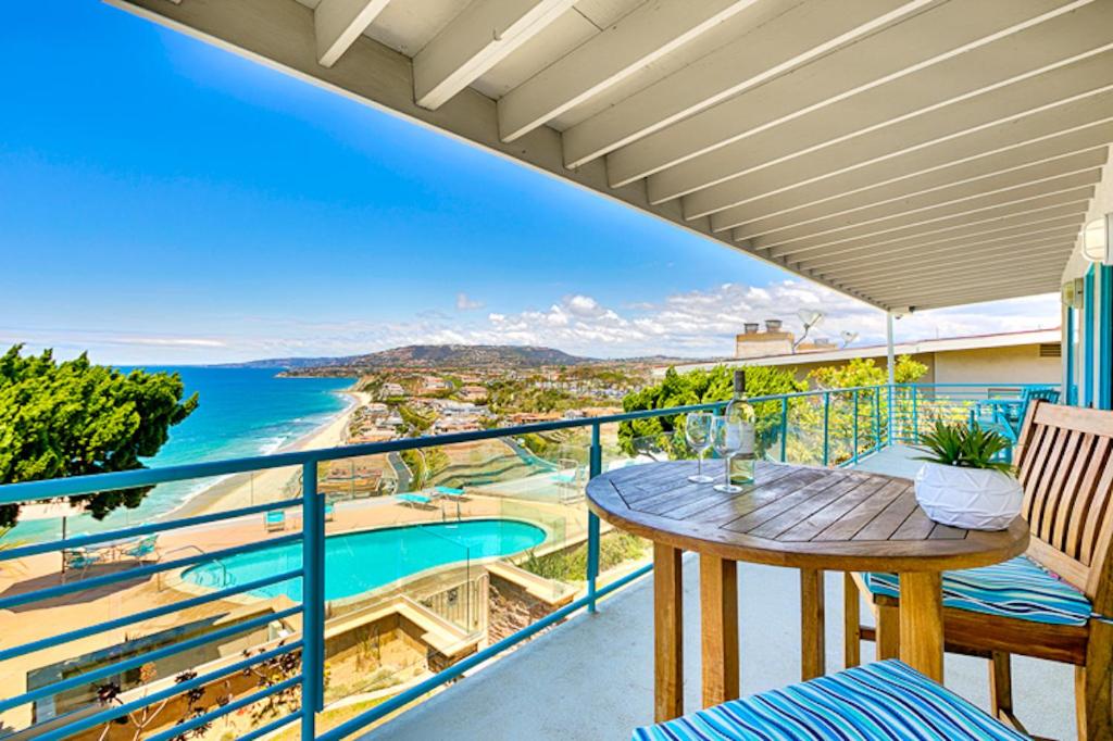 Dana Point Oceanfront Amazing Views STR14-0128