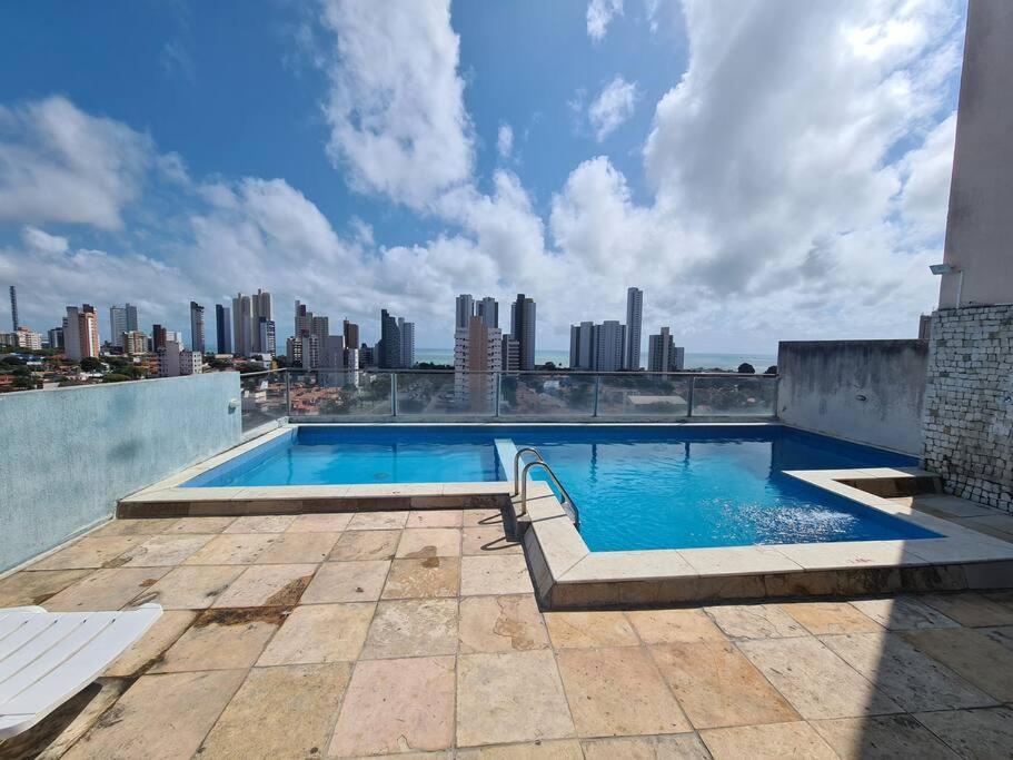 Flat completo em Ponta Negra Natal