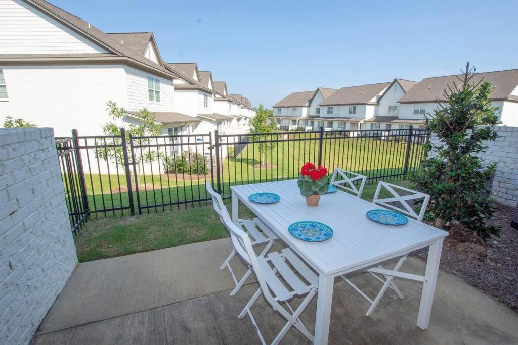 Batesville Vacations - Oxford Colonel's Crib - Property Image 1