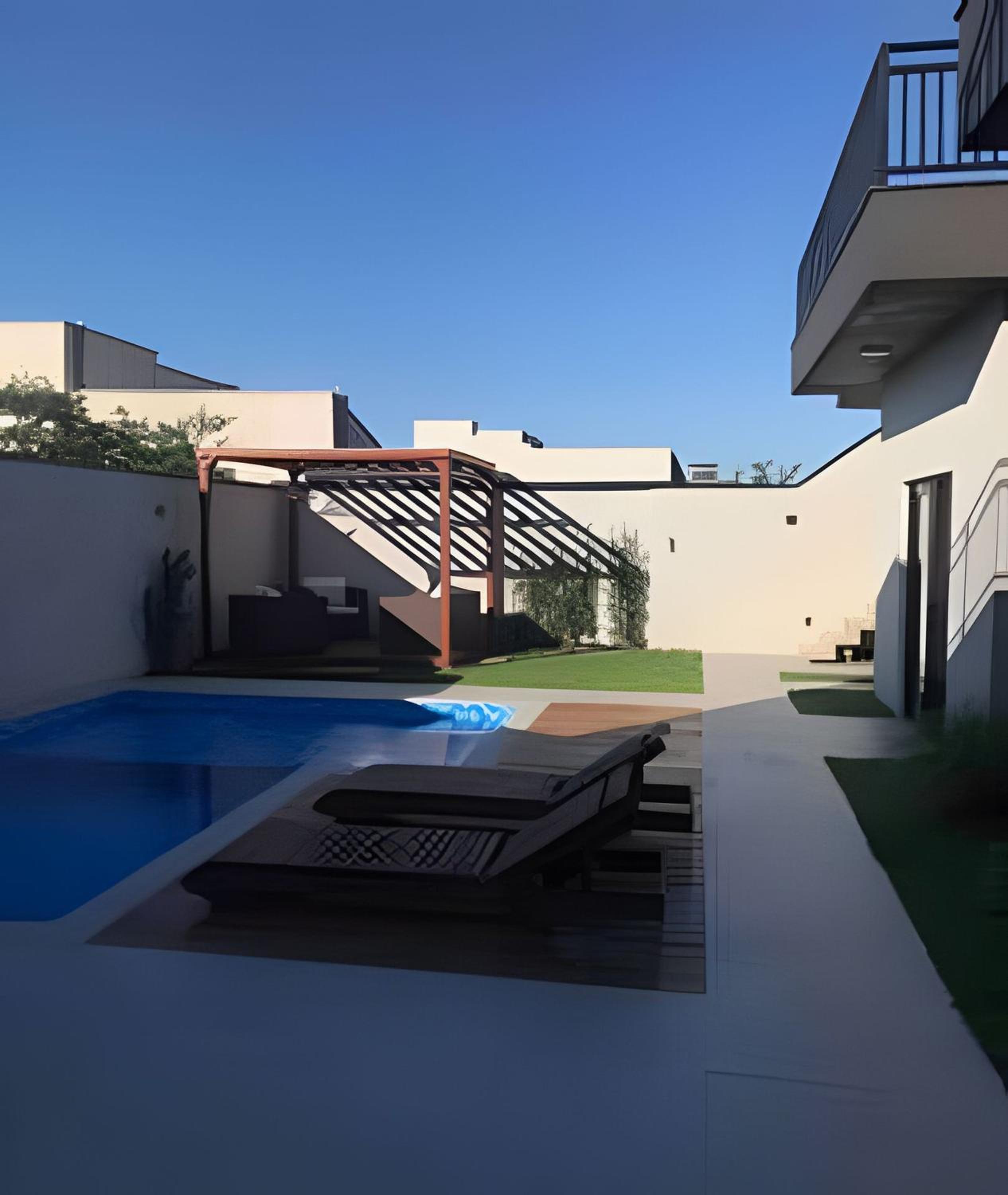 Palmeiras-Izi c/piscina aquecida vista para o mar