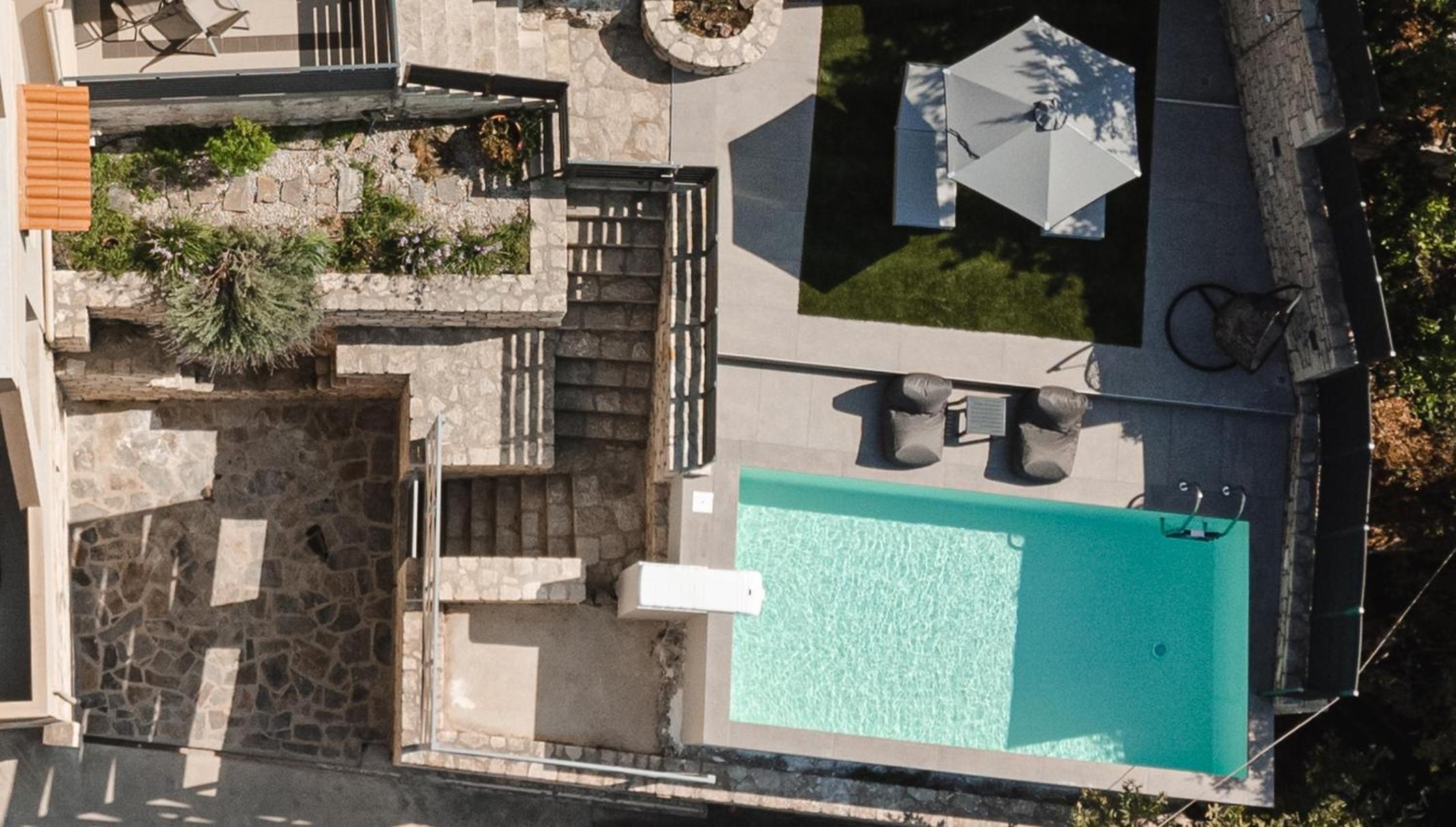 Andromache Villas