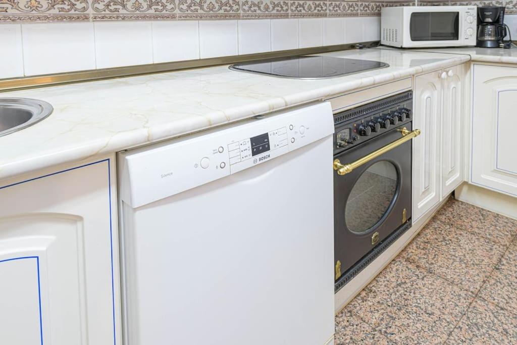 El Palo Málaga Beach Apartment