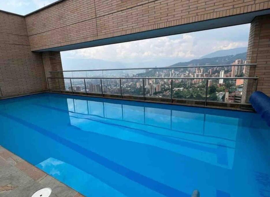 Luxe new Appartament next to Tesoro 28 nights minimal stay 28 noches minimo stadia