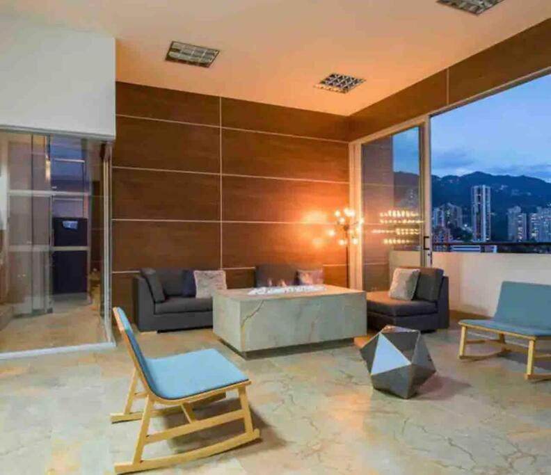 Luxe new Appartament next to Tesoro 28 nights minimal stay 28 noches minimo stadia