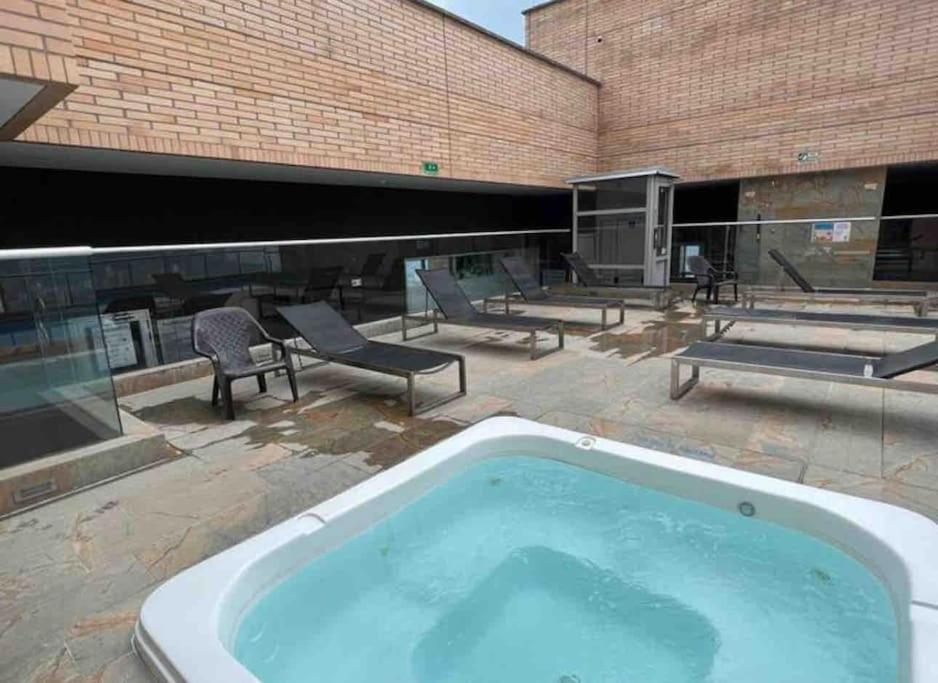 Luxe new Appartament next to Tesoro 28 nights minimal stay 28 noches minimo stadia