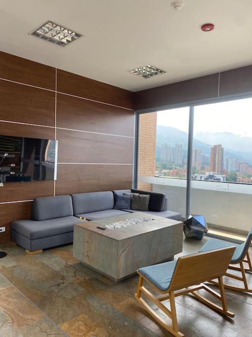 Luxe new Appartament next to Tesoro 28 nights minimal stay 28 noches minimo stadia