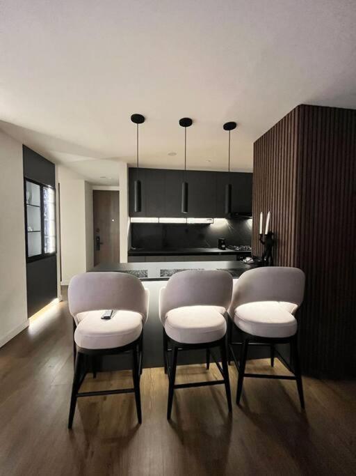 Luxe new Appartament next to Tesoro 28 nights minimal stay 28 noches minimo stadia