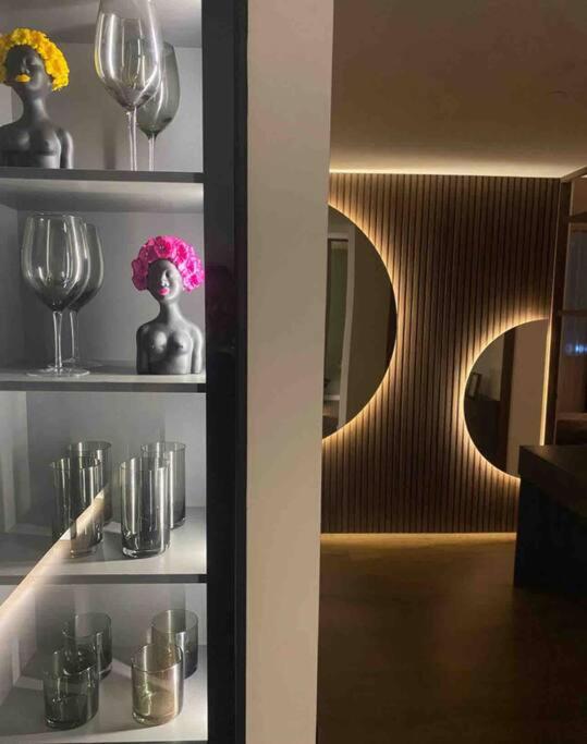 Luxe new Appartament next to Tesoro 28 nights minimal stay 28 noches minimo stadia