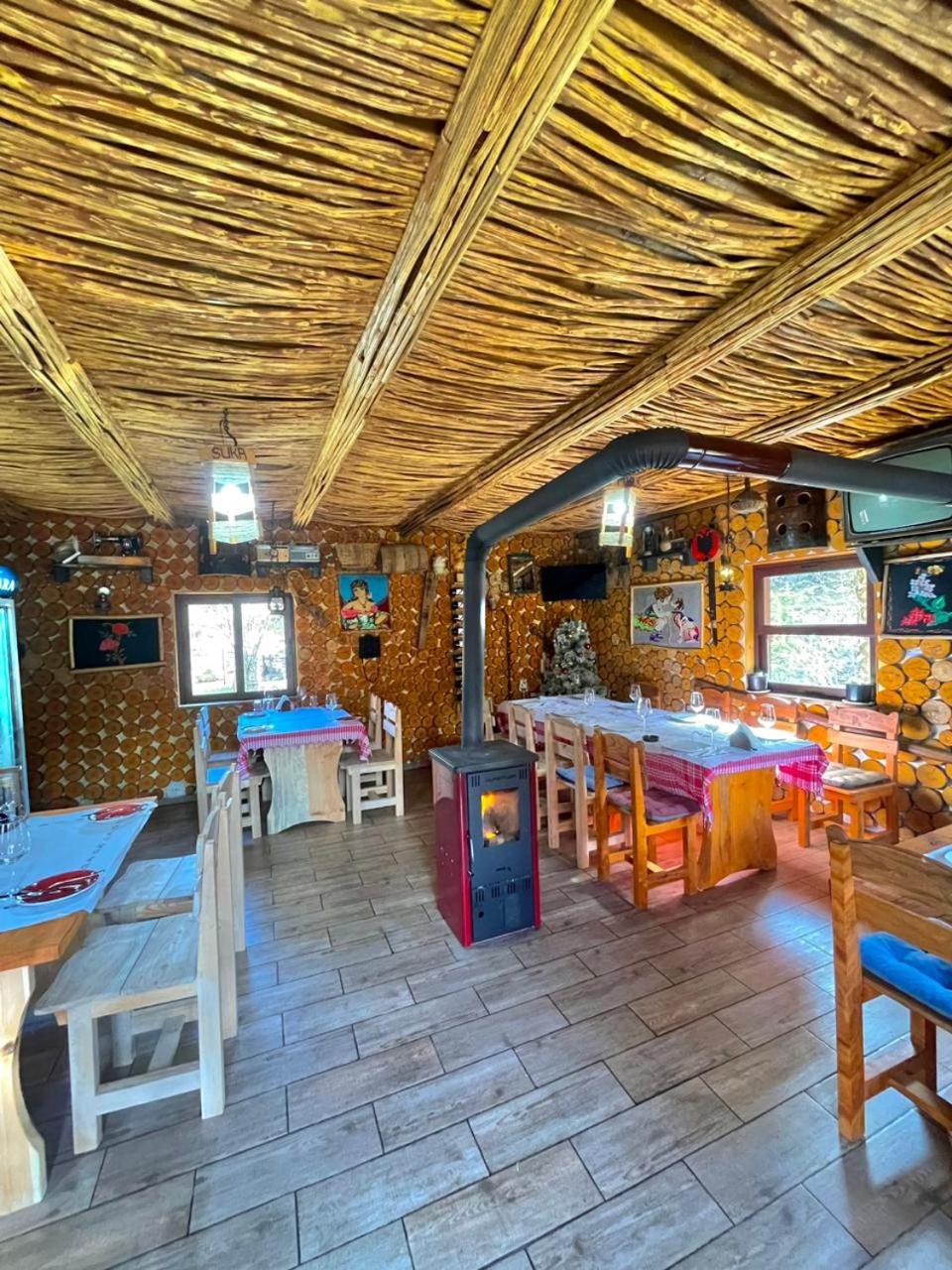 Vilat Suka Mkushit